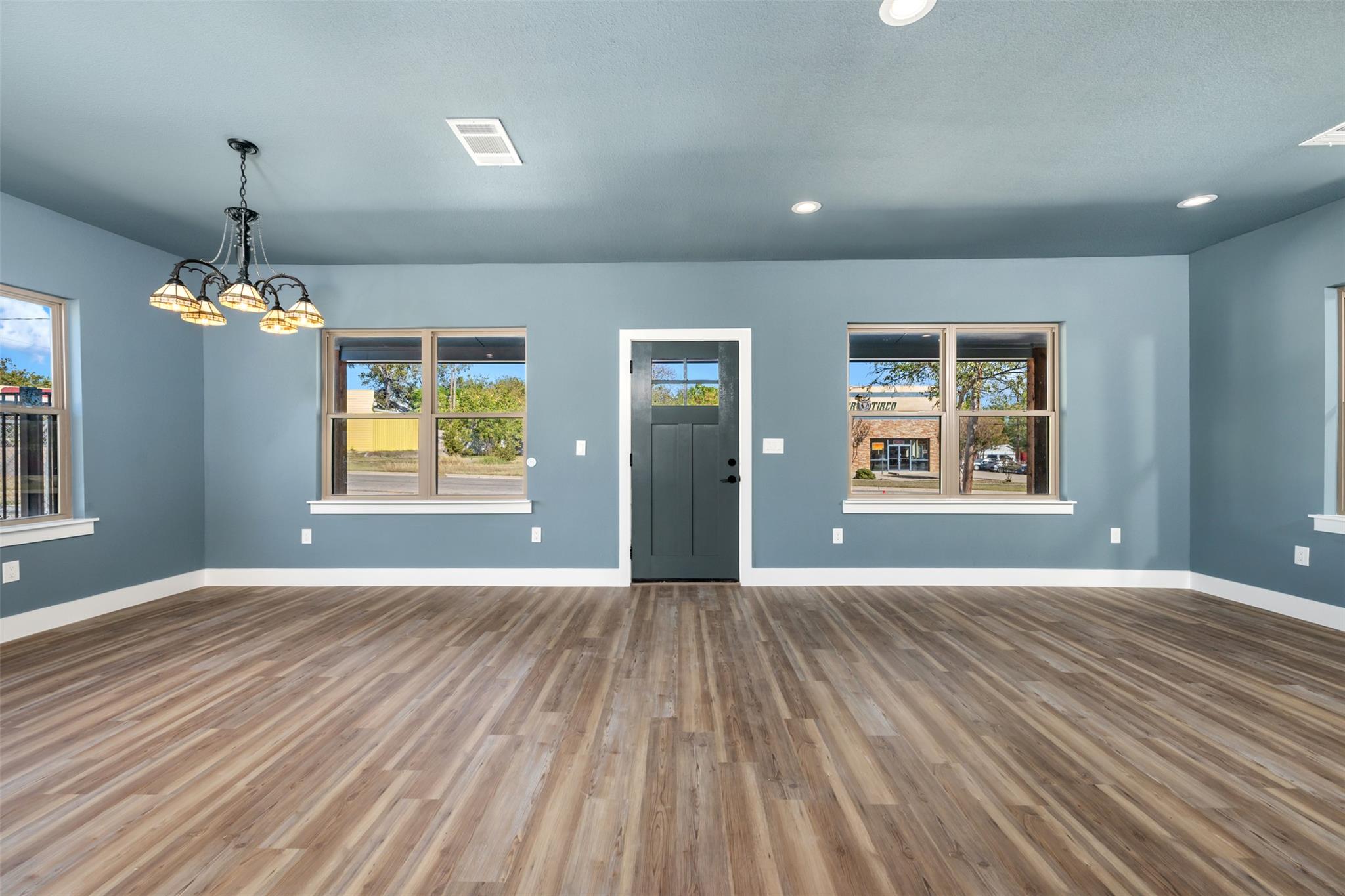 1205 W Avenue G None Property Photo 13