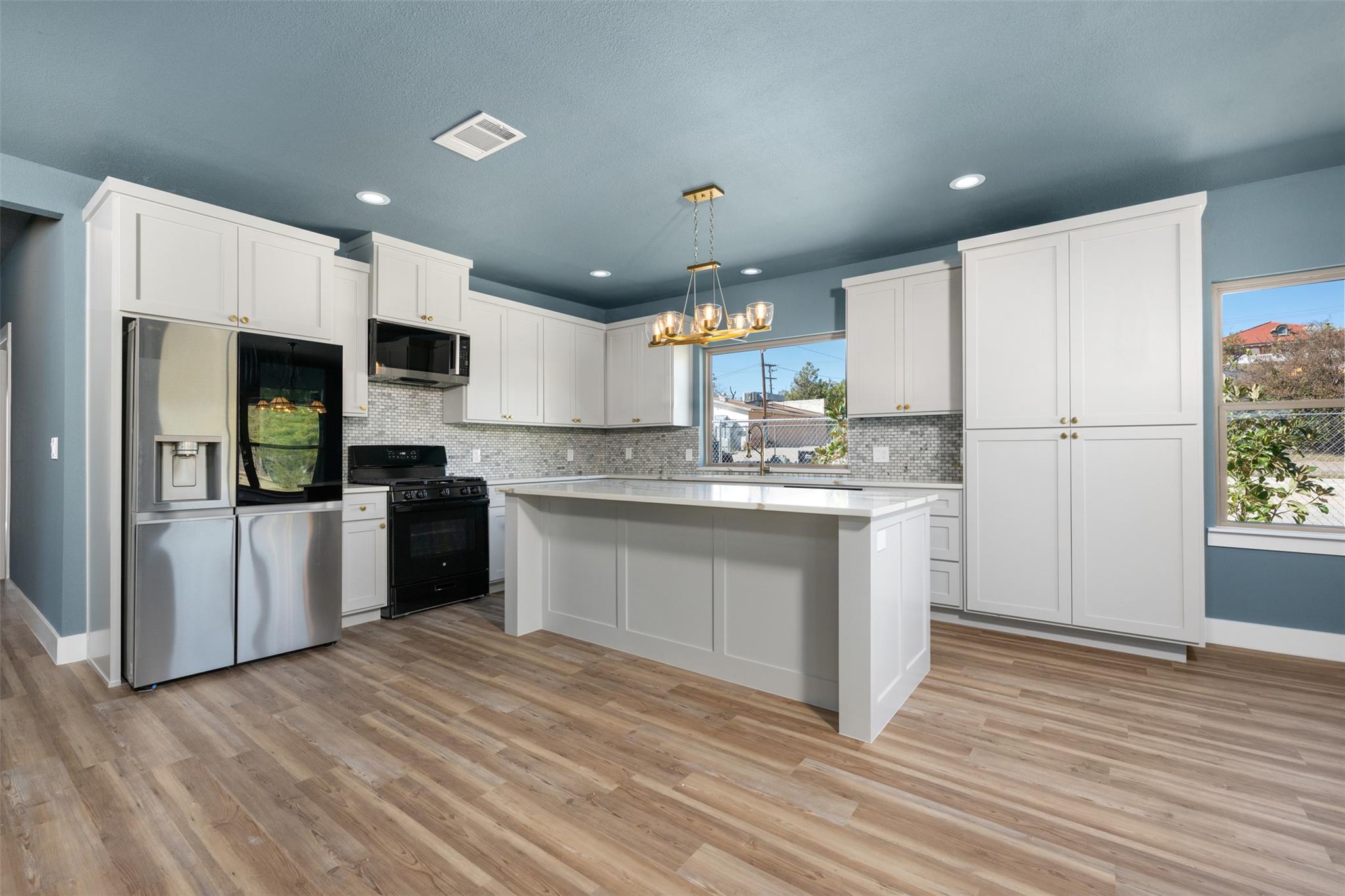 1205 W Avenue G None Property Photo 18