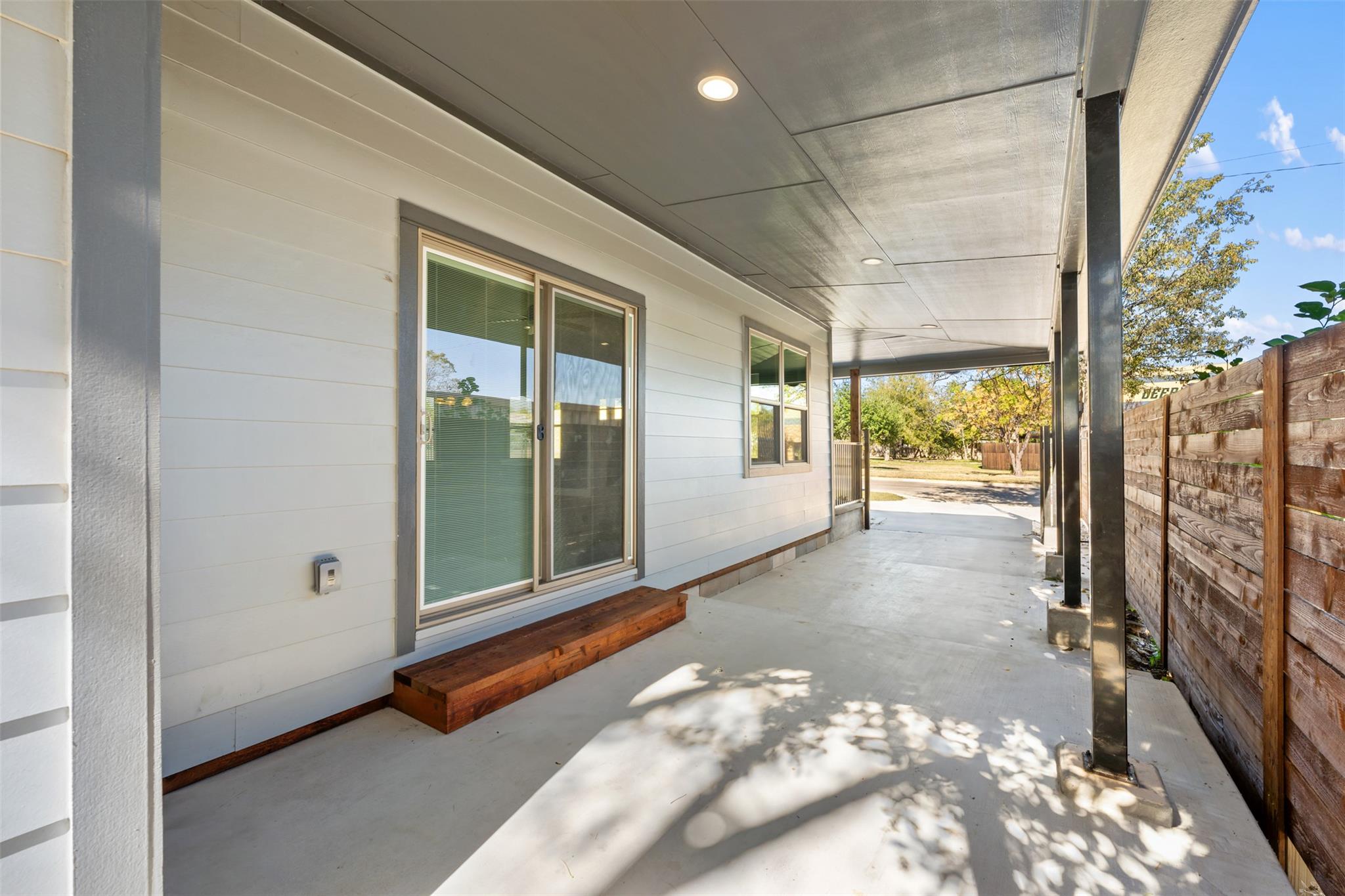 1205 W Avenue G None Property Photo 28