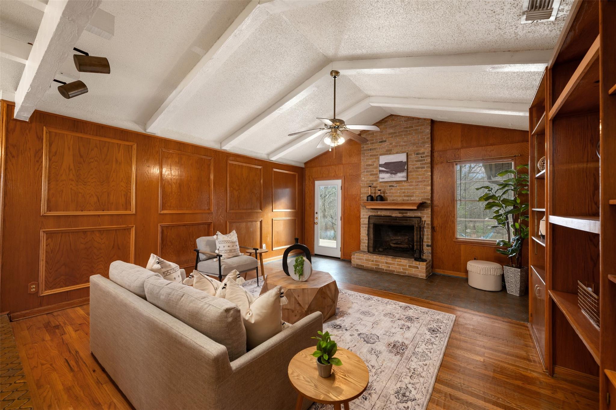 11903 Rennalee Loop Property Photo 4