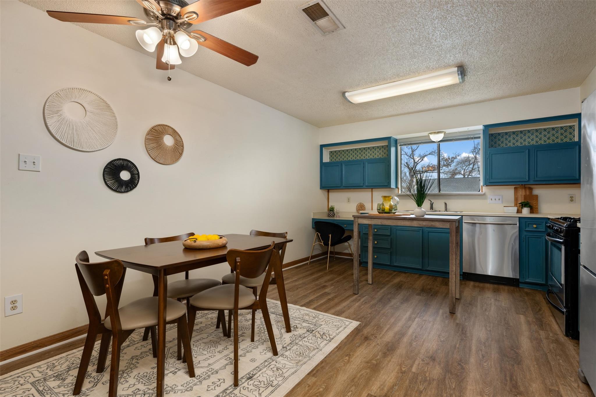 11903 Rennalee Loop Property Photo 8