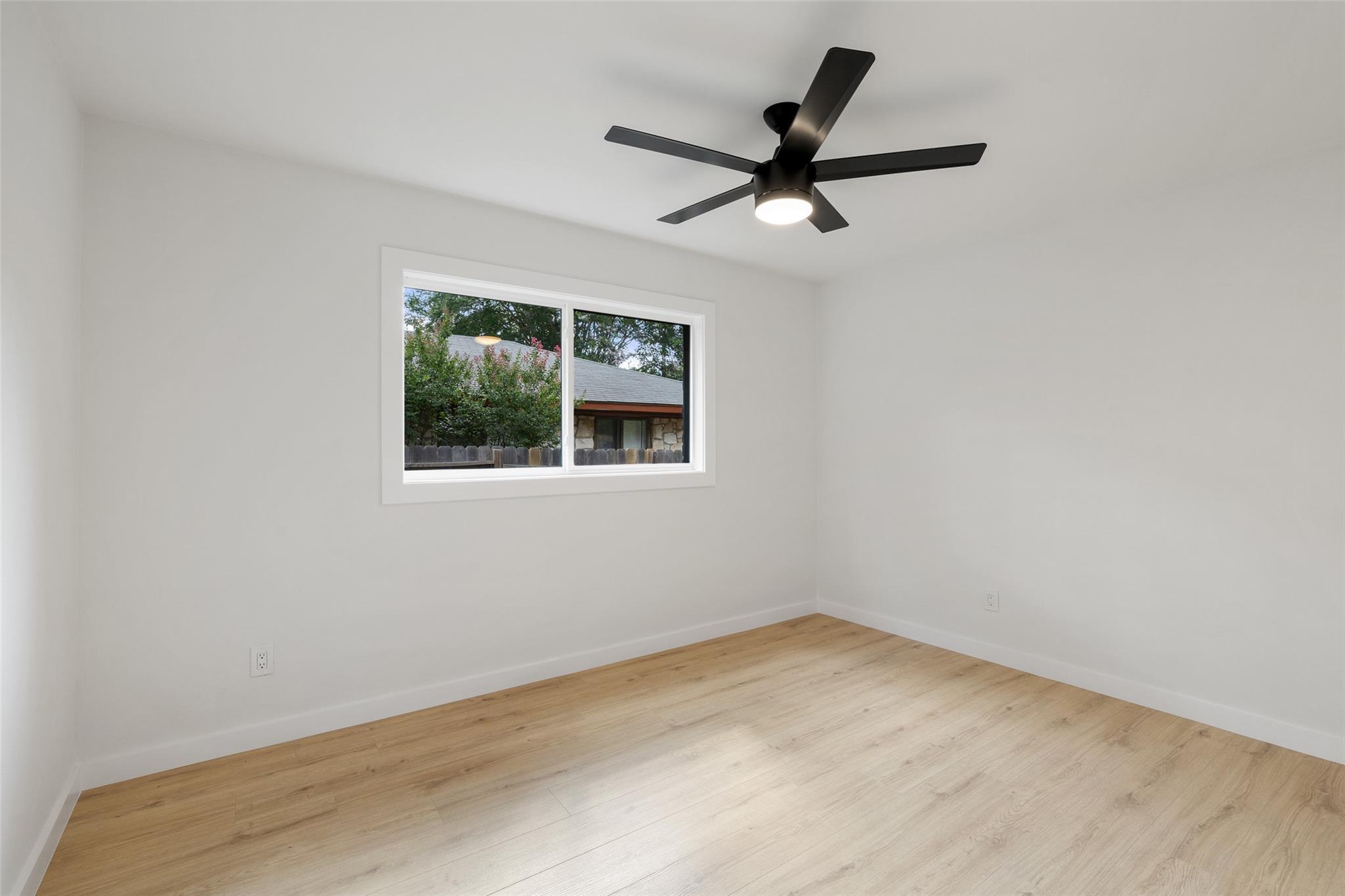 6809 Willamette Dr Property Photo 27