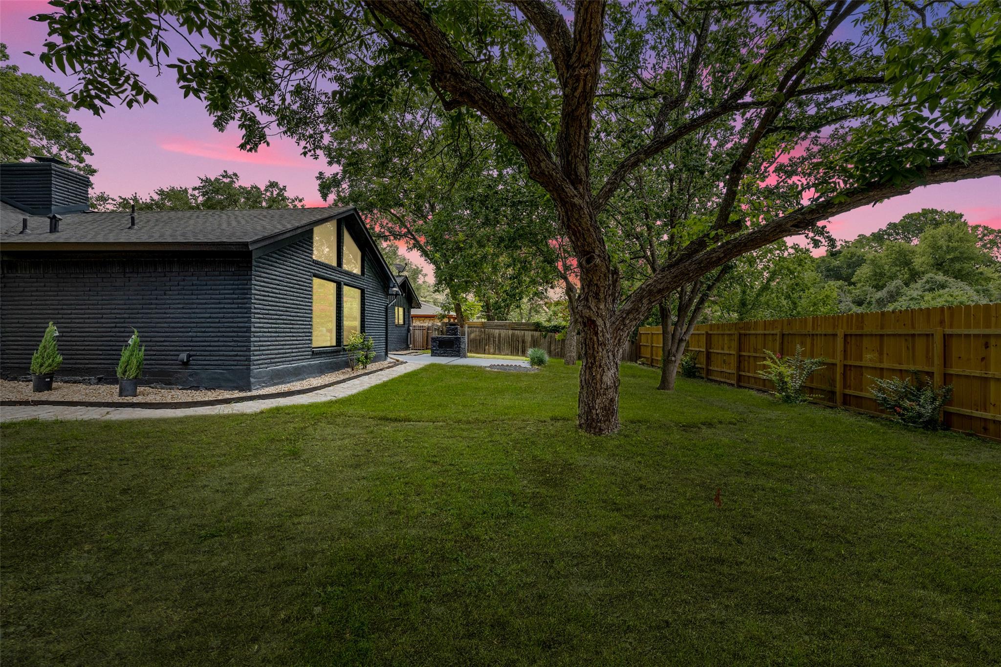 6809 Willamette Dr Property Photo 38