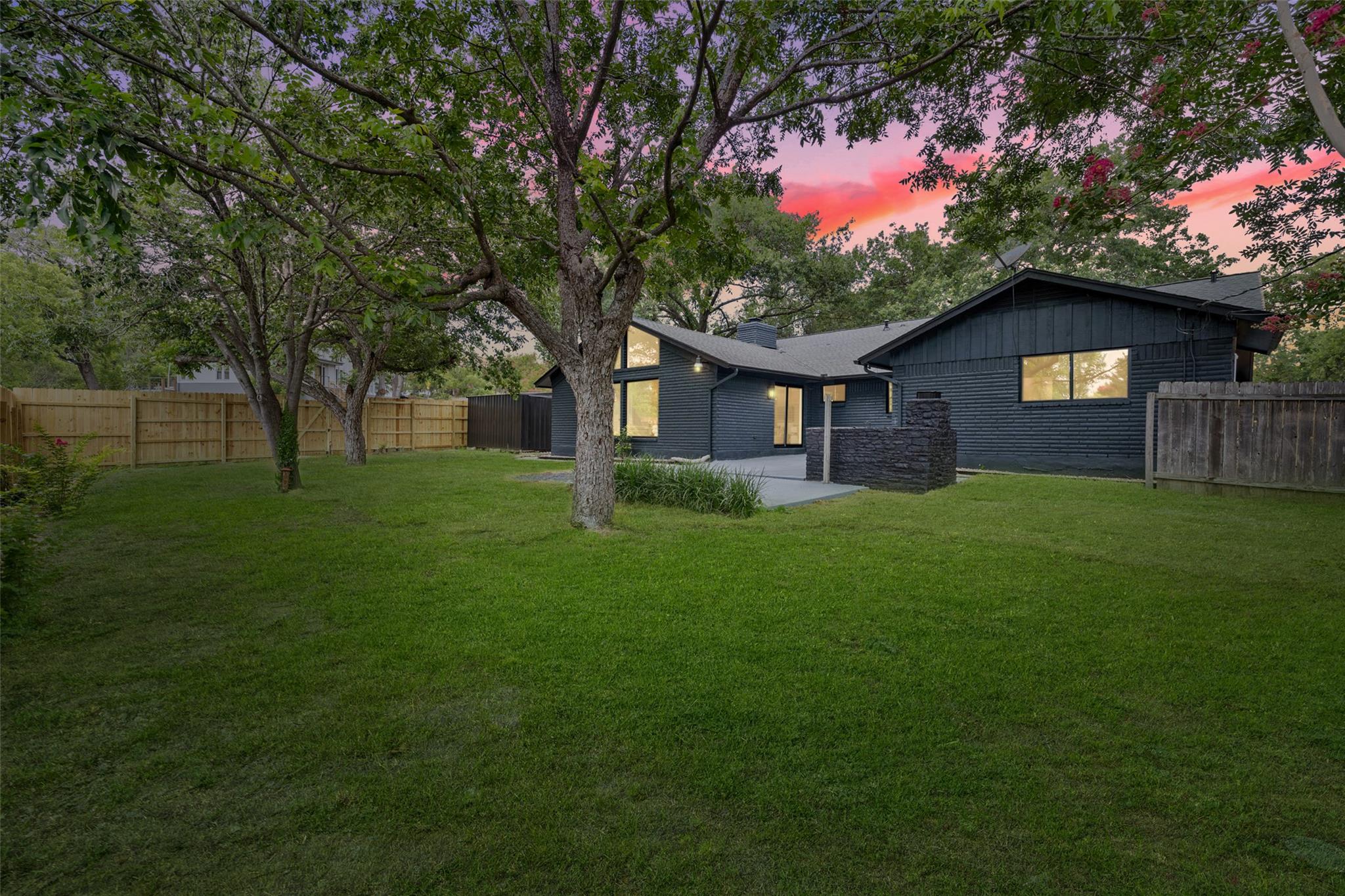 6809 Willamette Dr Property Photo 40