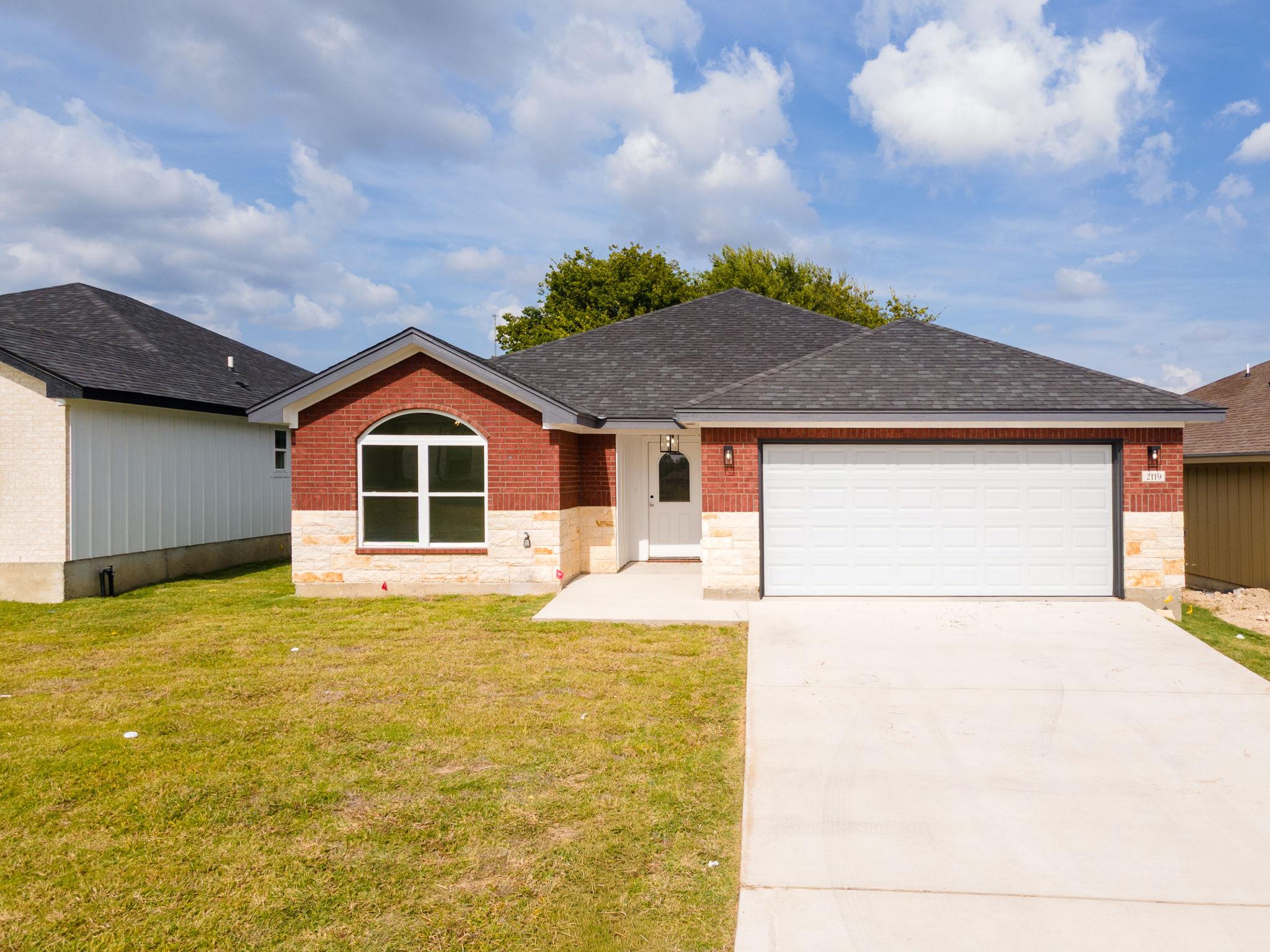 2119 Blackhawk Loop Property Photo 28