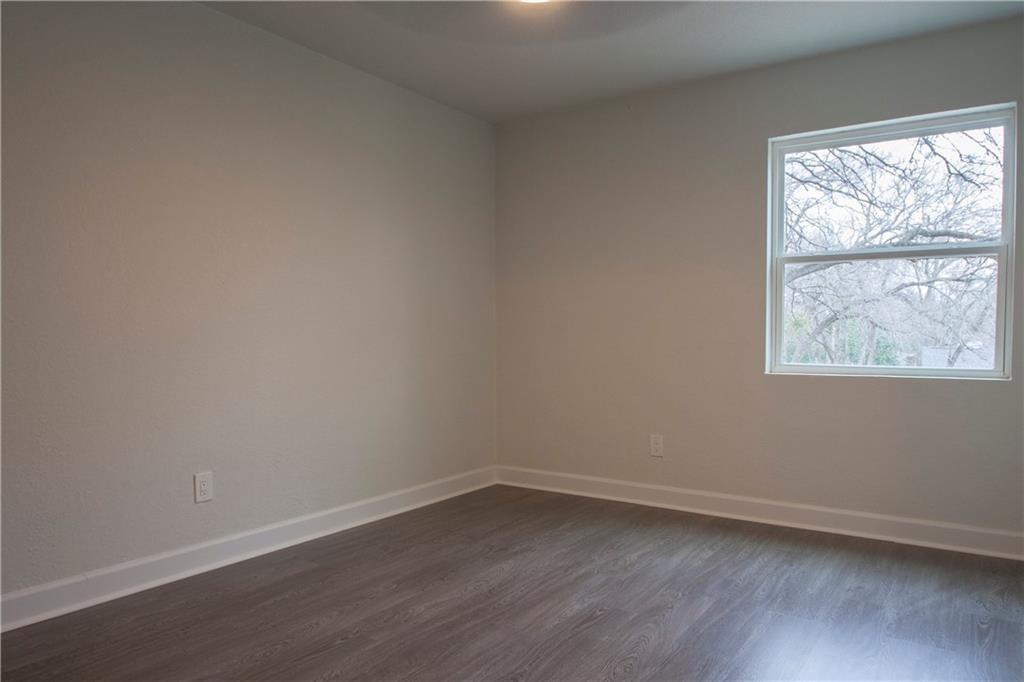 409 Dove Haven Dr Property Photo 12