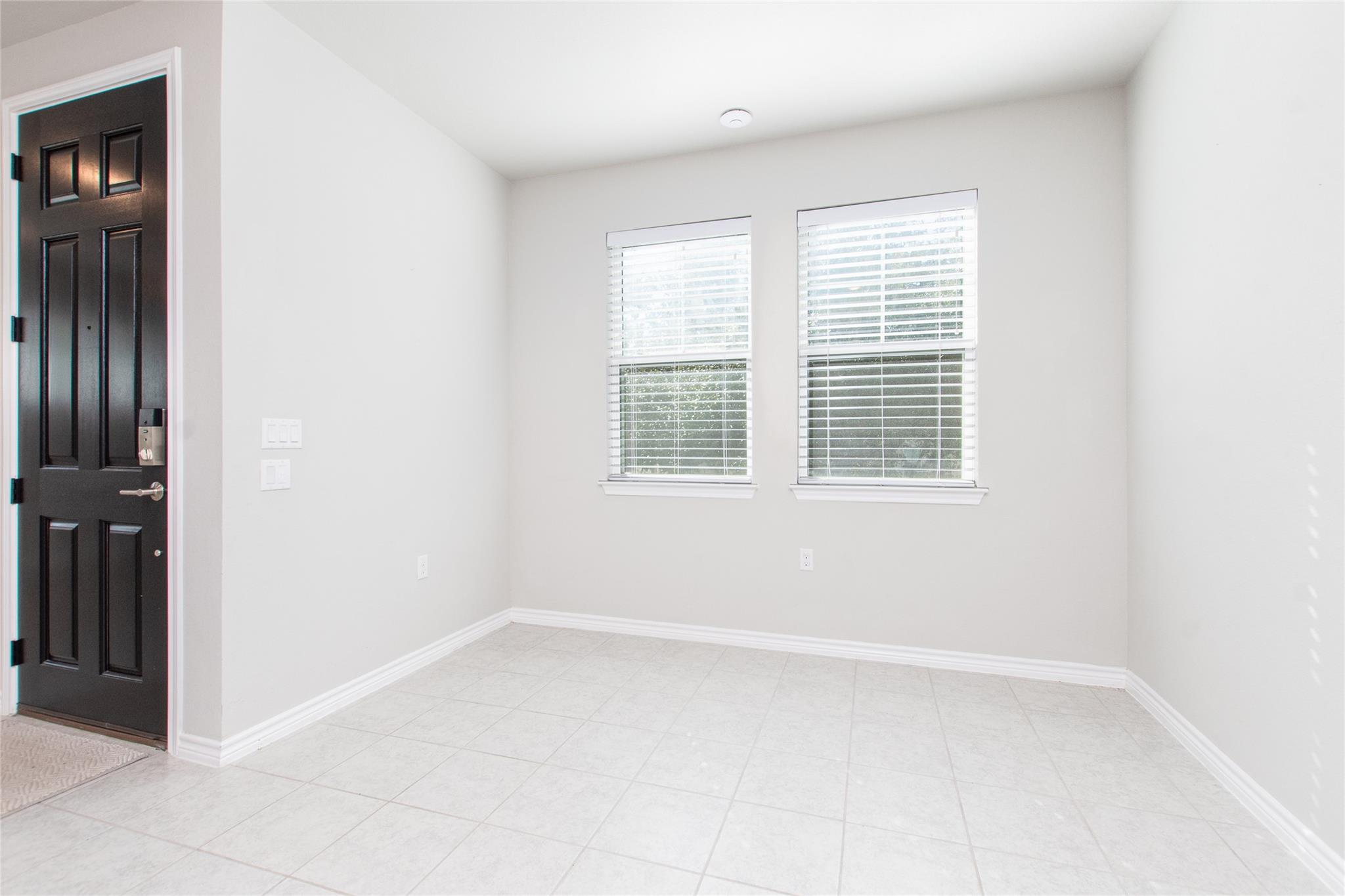 121 Lafitte Dr #101 Property Photo 5