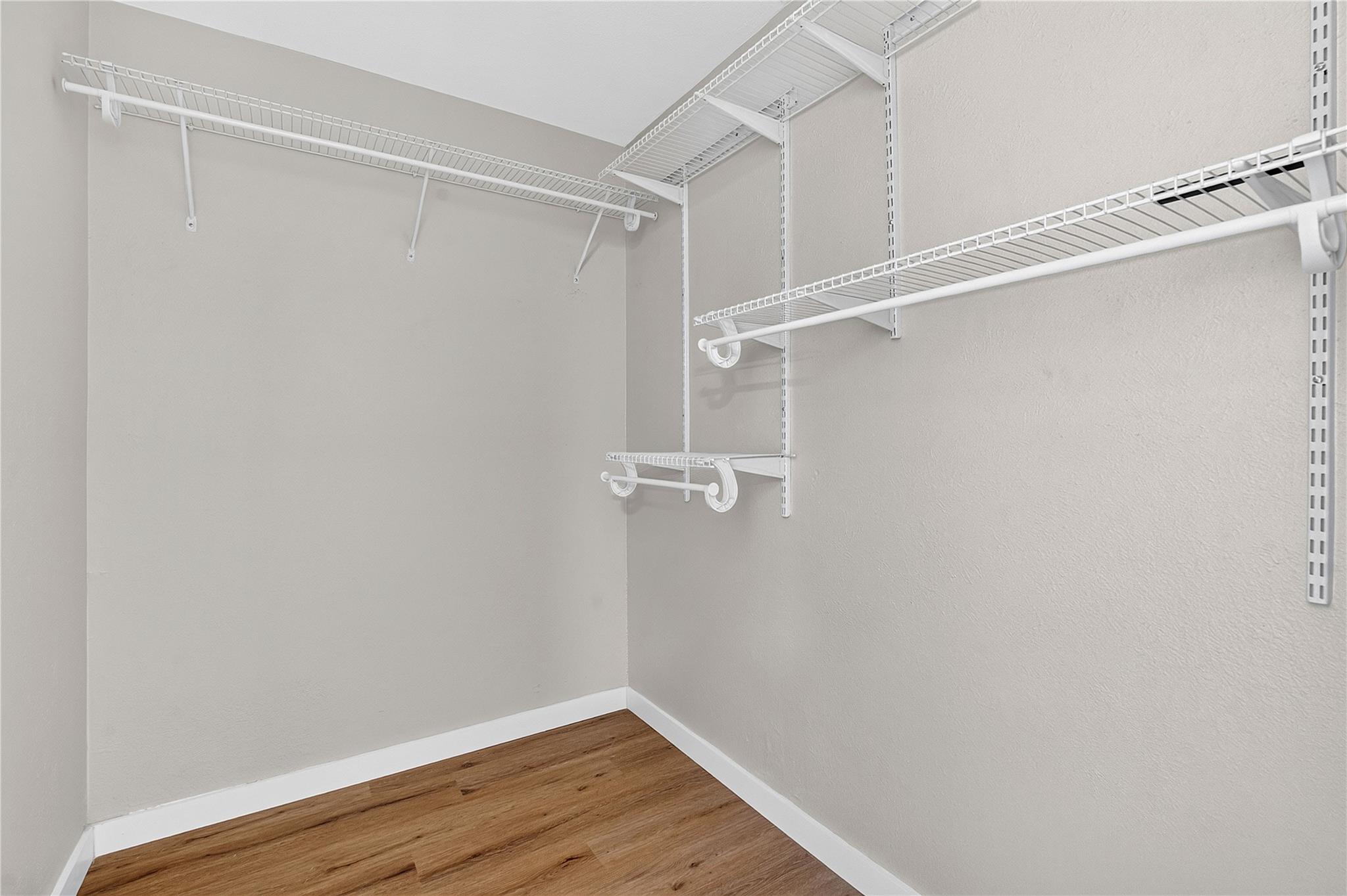 11202 Balcones Woods Cv Property Photo 21
