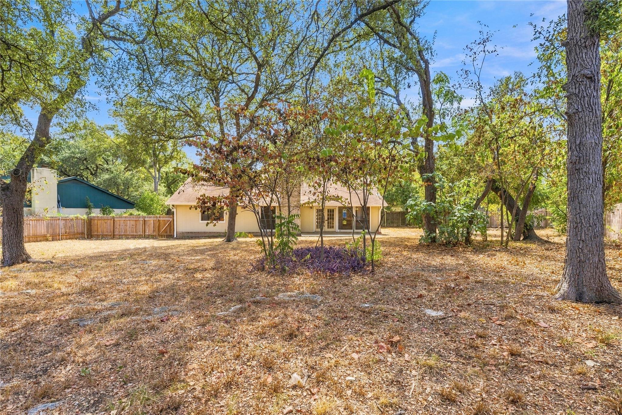 11202 Balcones Woods Cv Property Photo 28