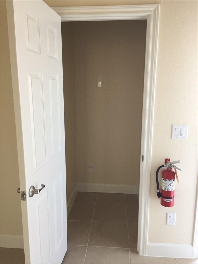 209 S 12th St S #109 Property Photo 12