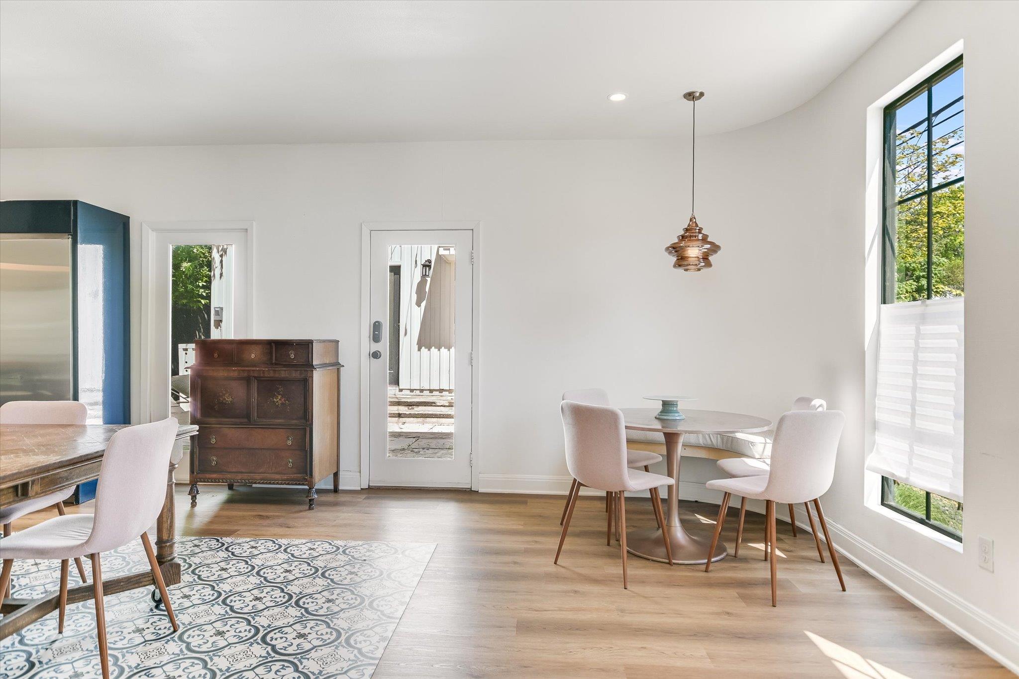 1300 Navasota St Property Photo 4