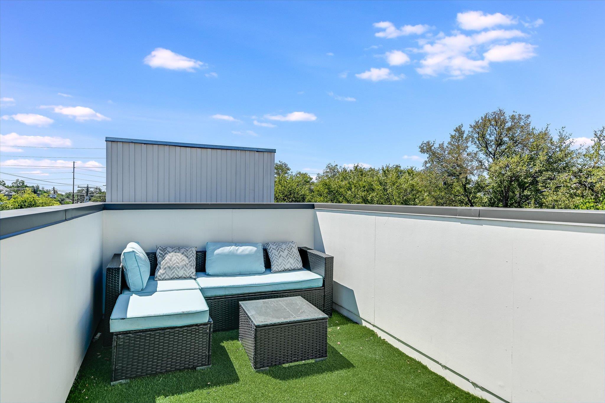 1300 Navasota St Property Photo 22