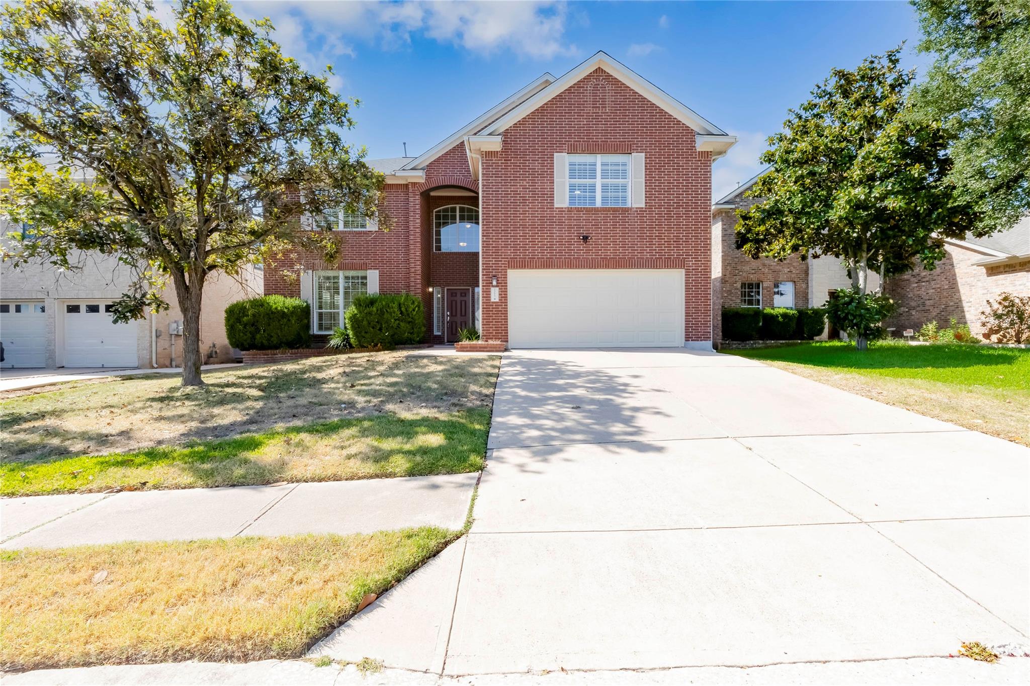 15617 Pumpkin Ridge Dr Property Photo 1