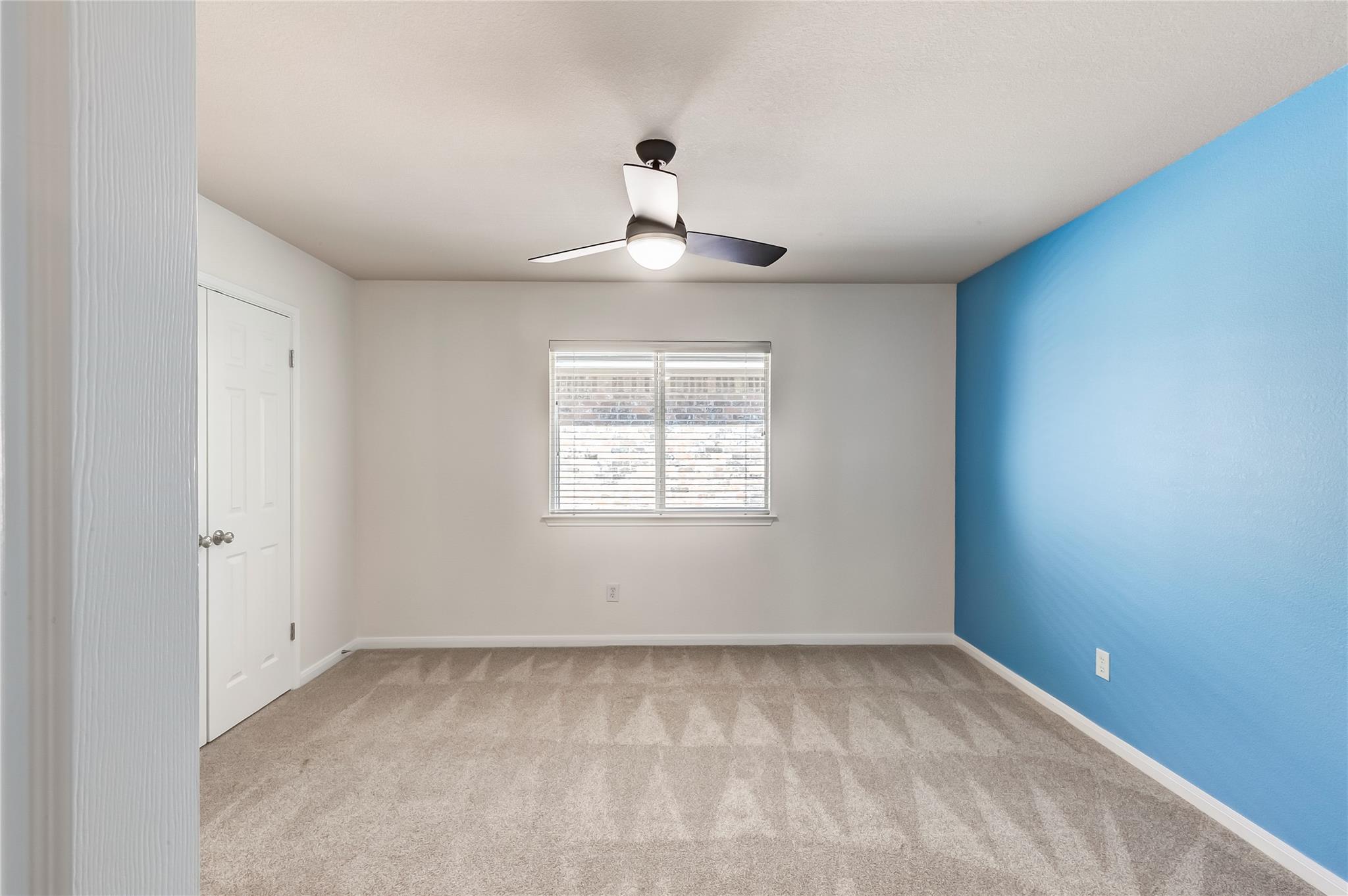 15617 Pumpkin Ridge Dr Property Photo 25