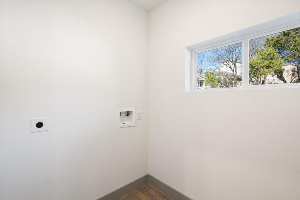 2450 Wickersham Ln #1924 Property Photo 23