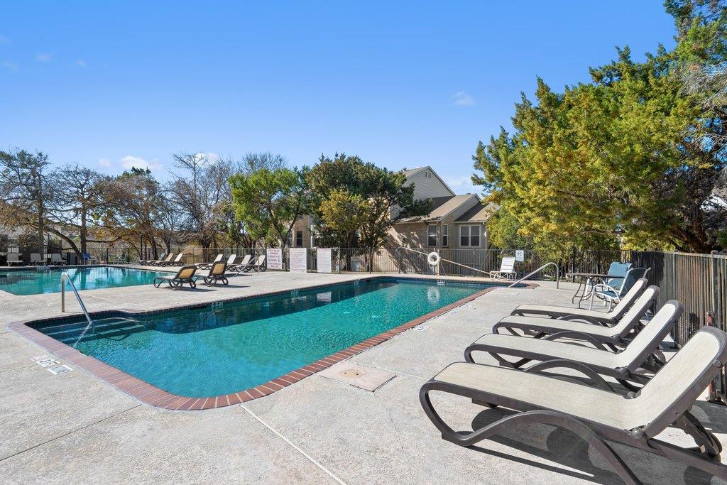 2450 Wickersham Ln #1924 Property Photo 28