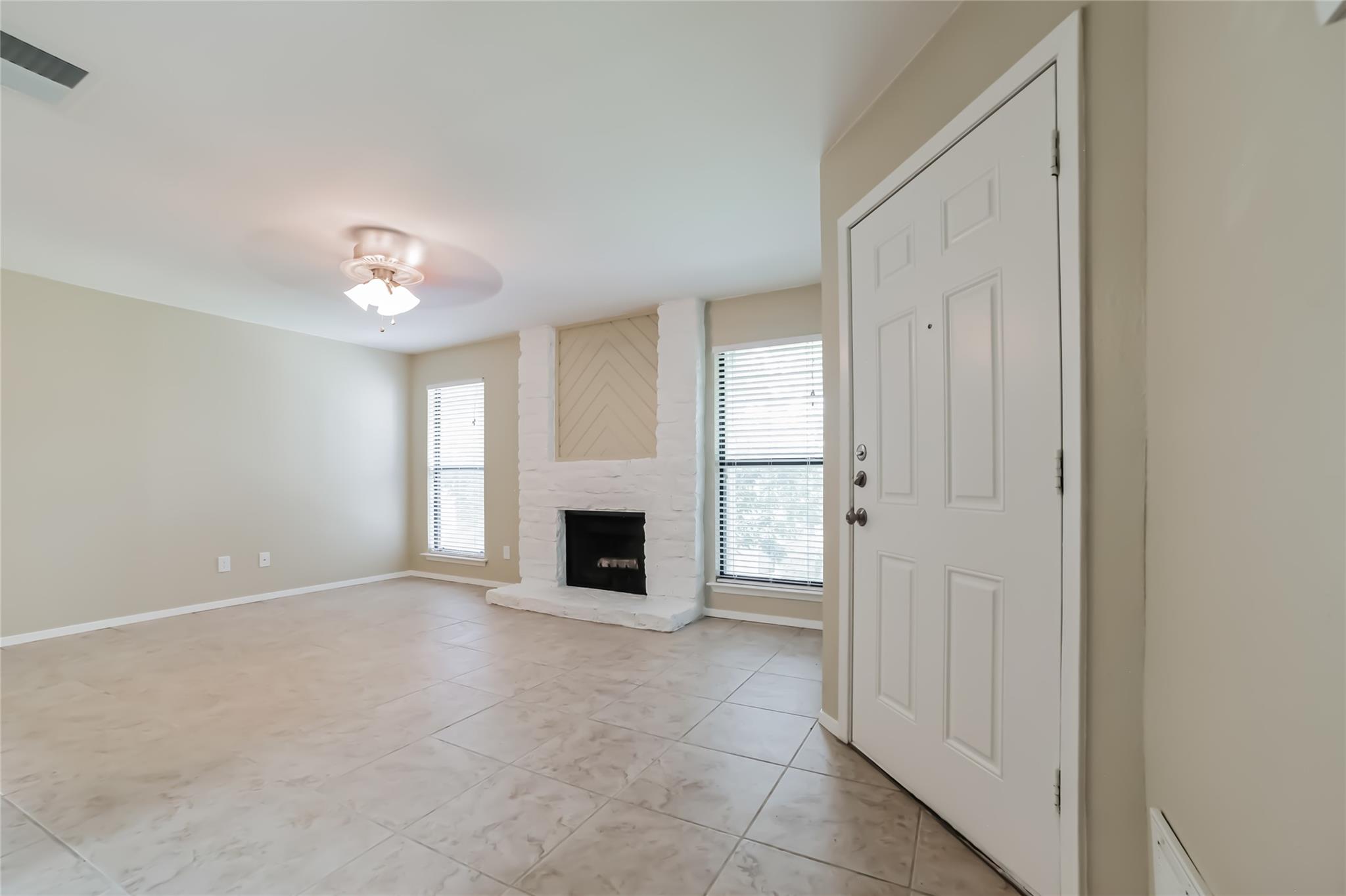 10616 Mellow Meadow Dr #7c Property Photo 4
