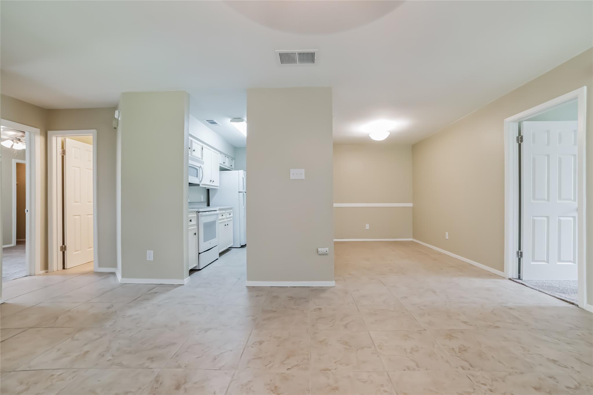 10616 Mellow Meadow Dr #7c Property Photo 11
