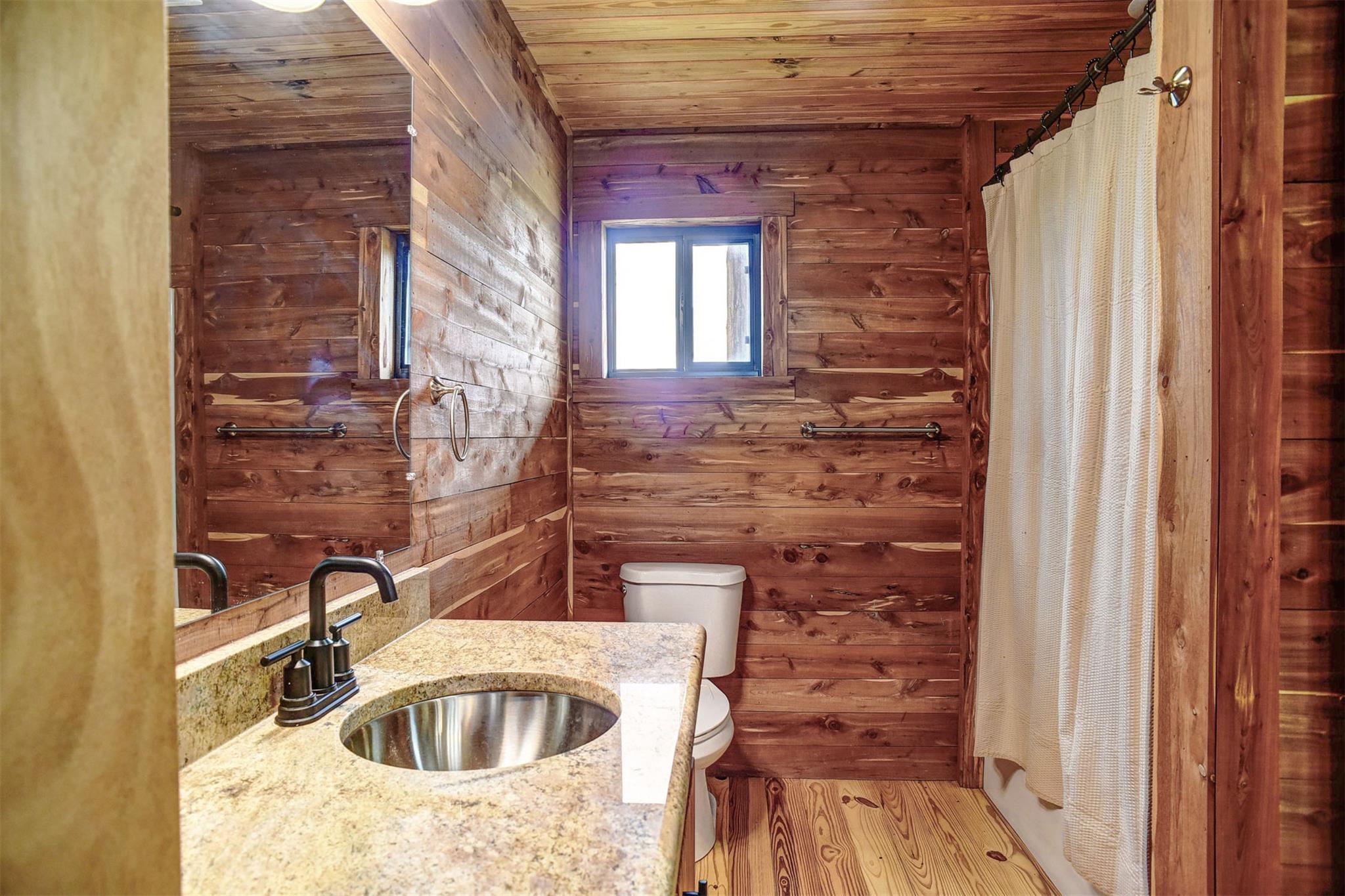 323 Cr 446 None Property Photo 13