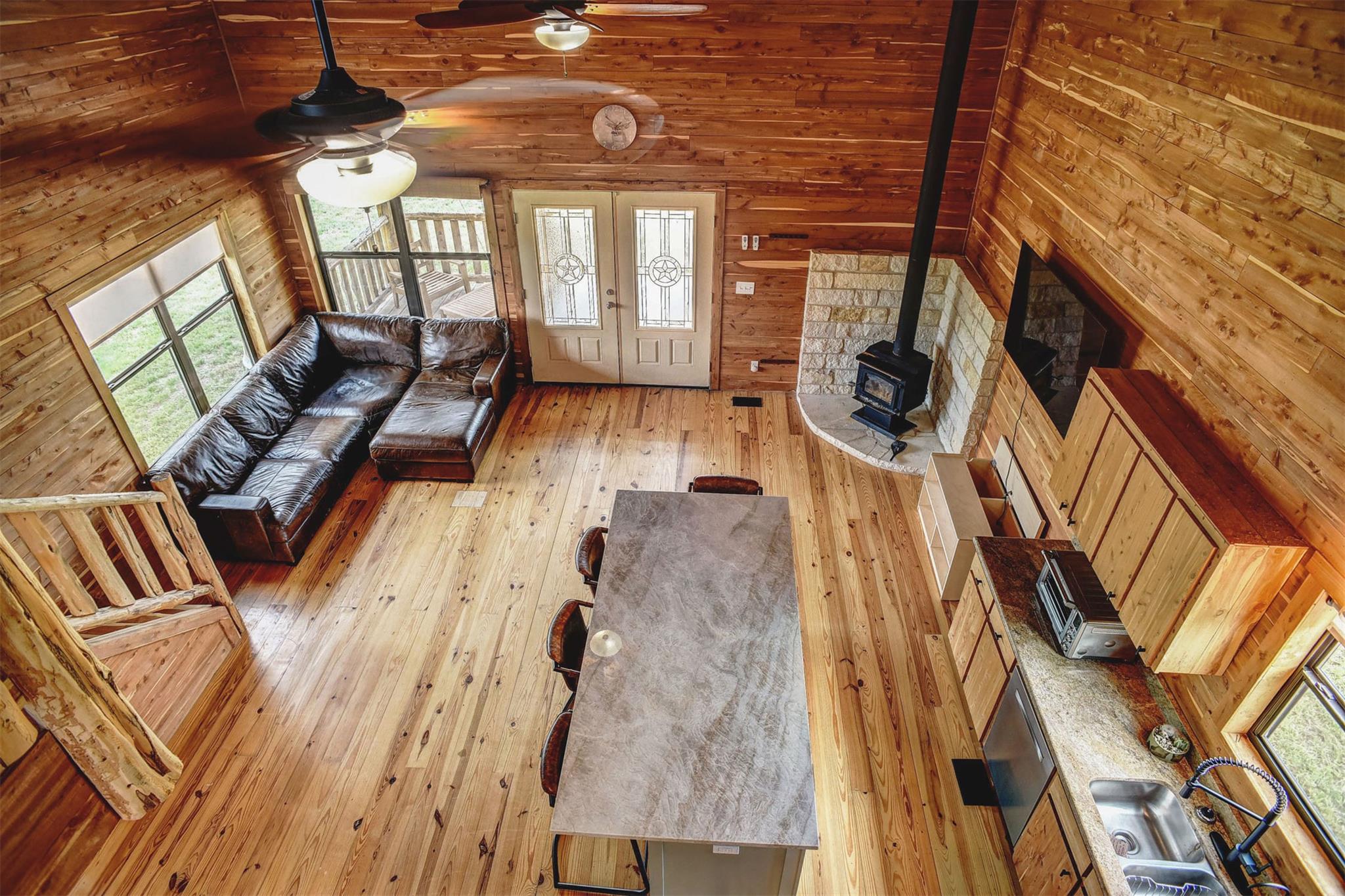 323 Cr 446 None Property Photo 19