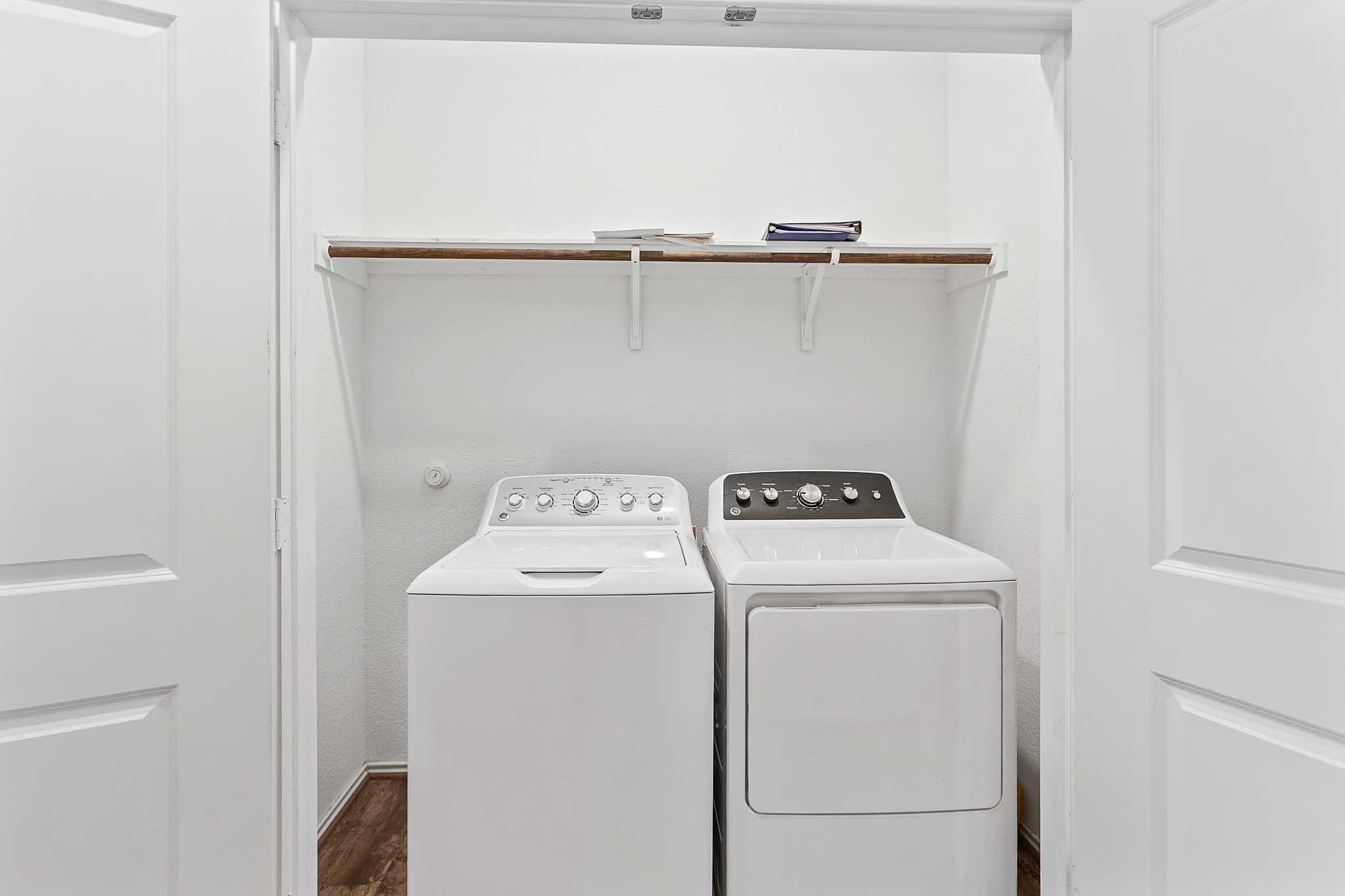 393 Moon Stone Trl Property Photo 22