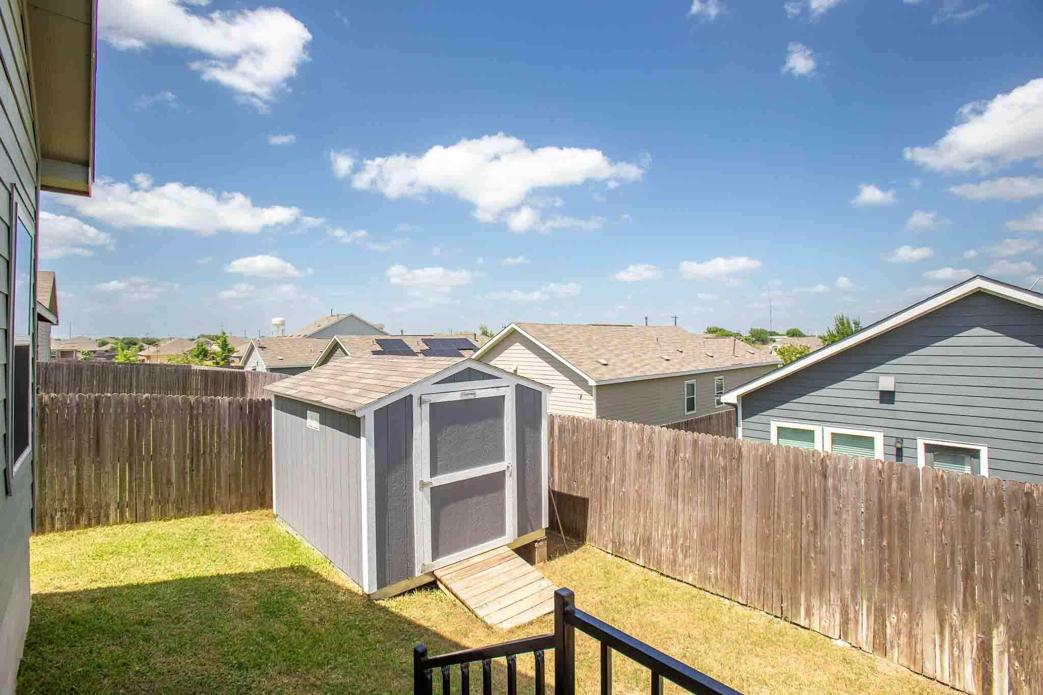 393 Moon Stone Trl Property Photo 26