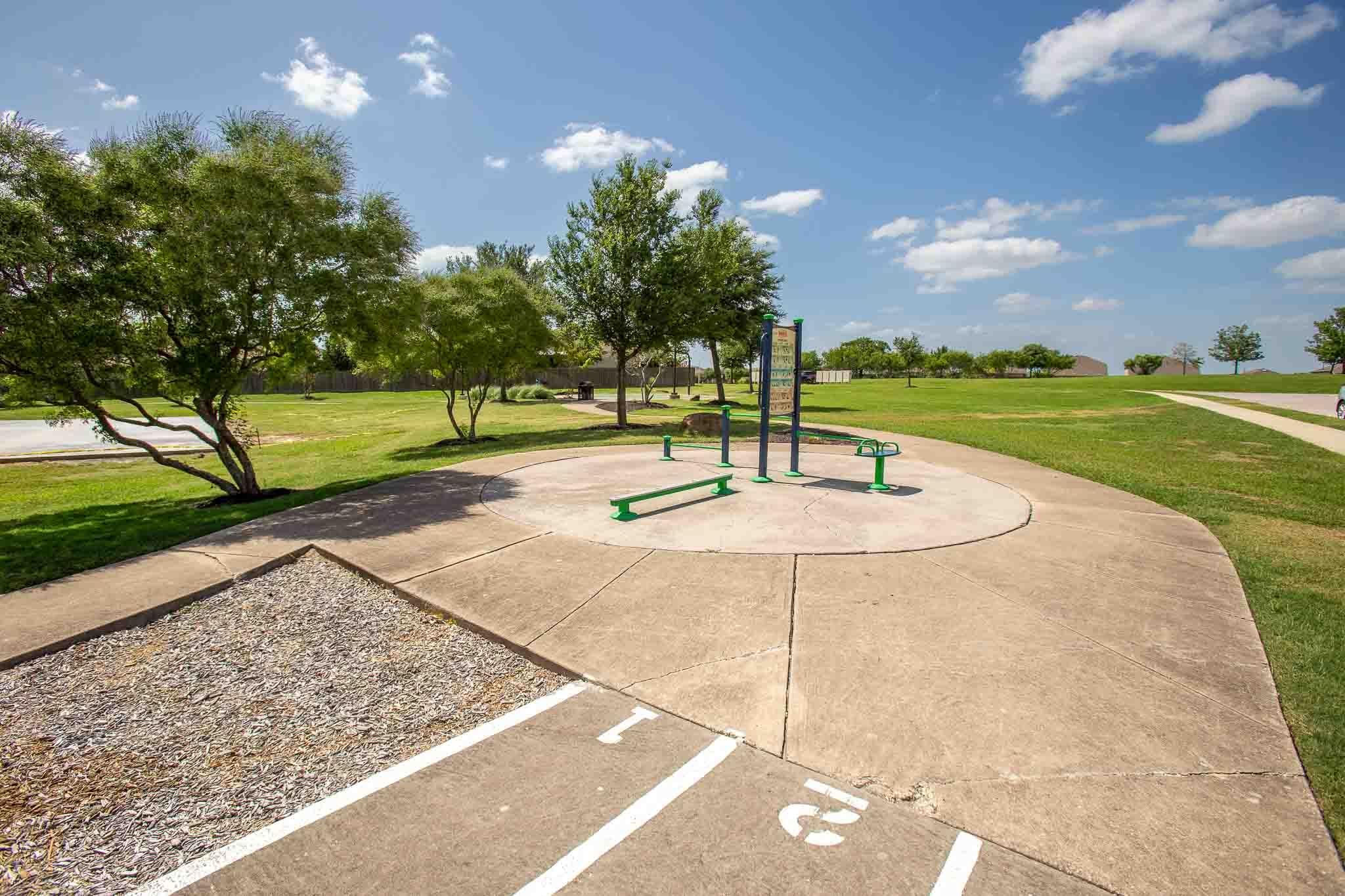 393 Moon Stone Trl Property Photo 30