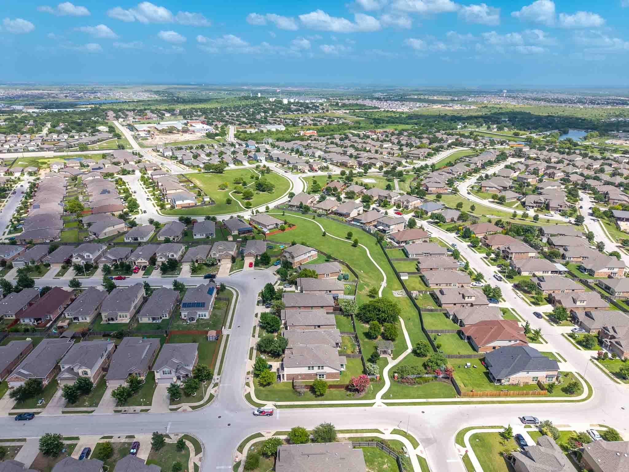 393 Moon Stone Trl Property Photo 37