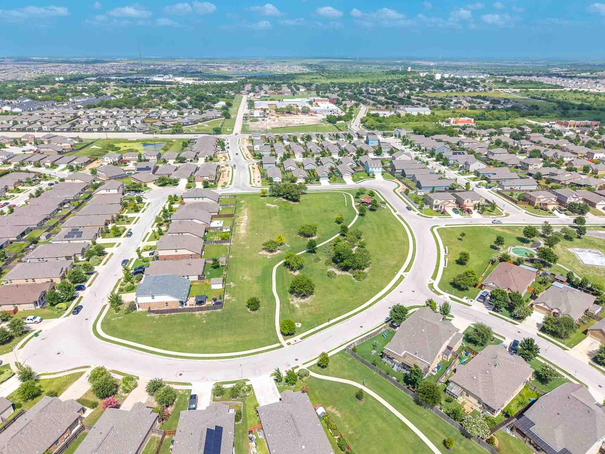 393 Moon Stone Trl Property Photo 39