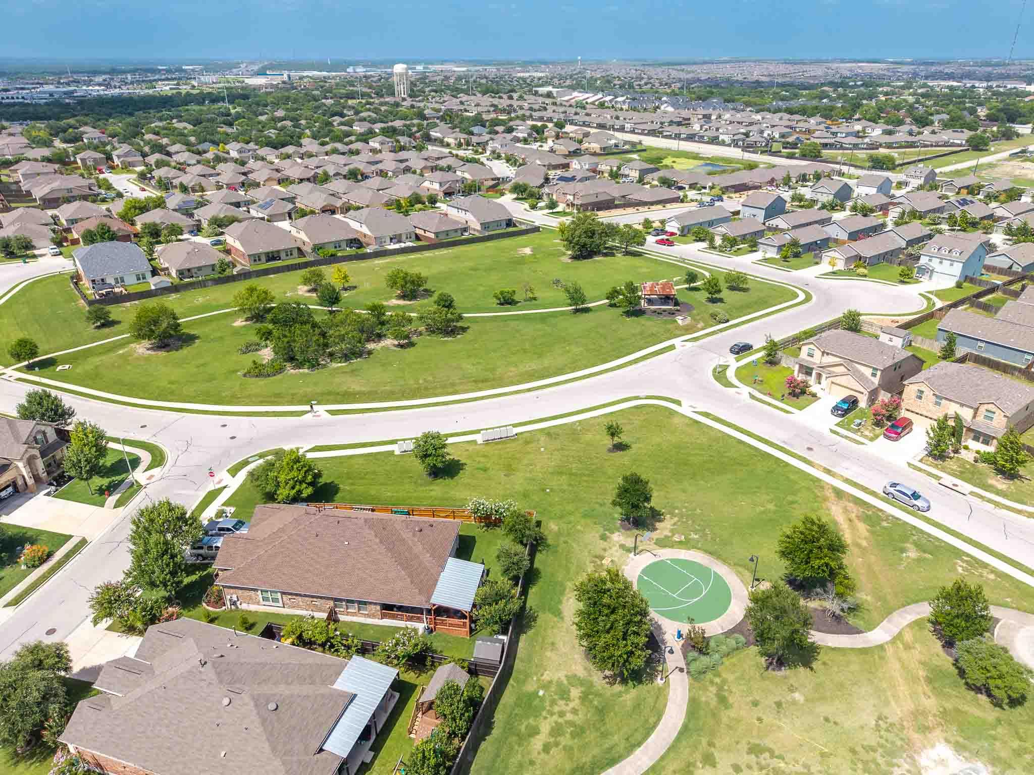 393 Moon Stone Trl Property Photo 40