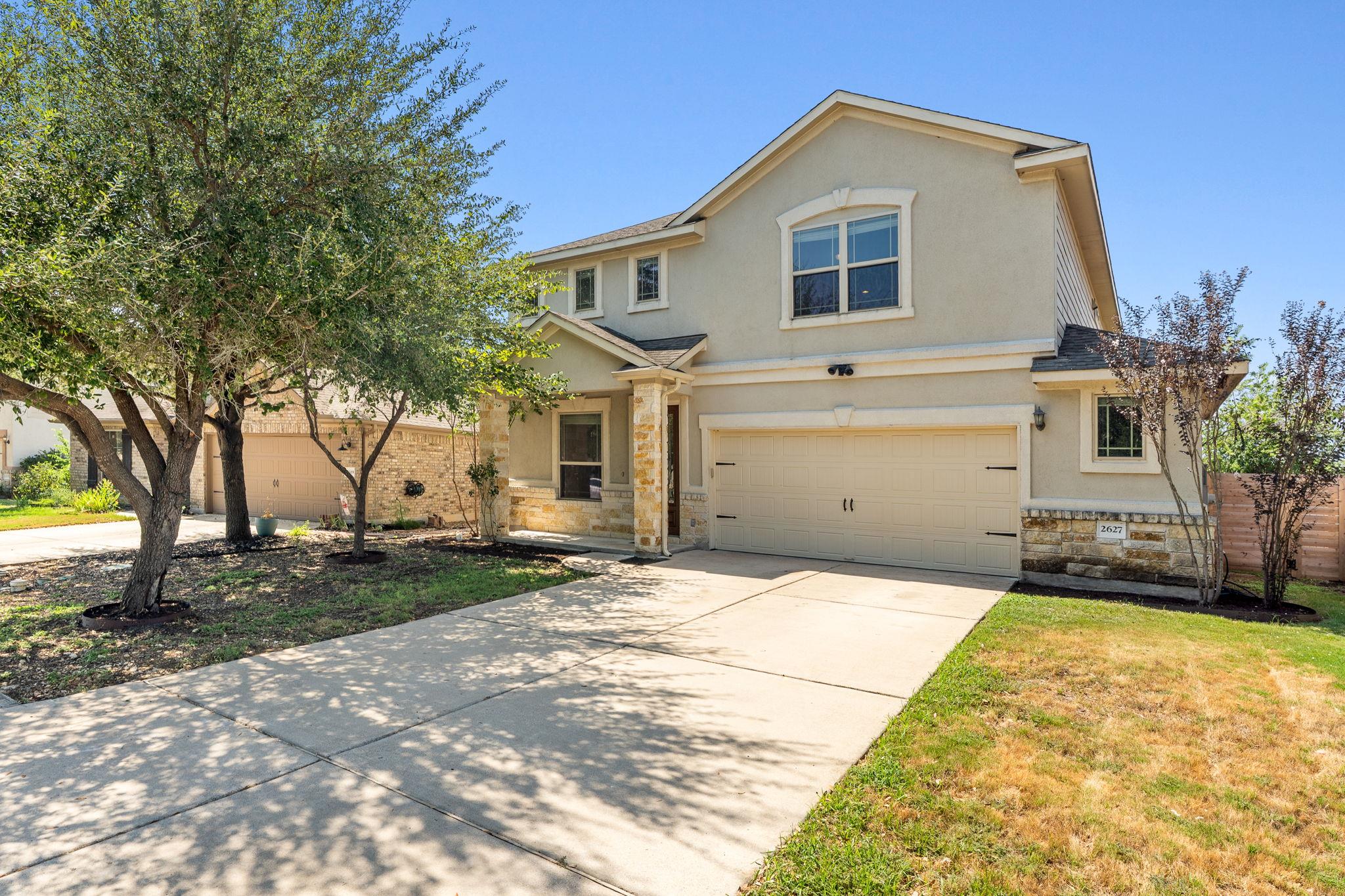 2627 Garlic Creek Dr Property Photo 2