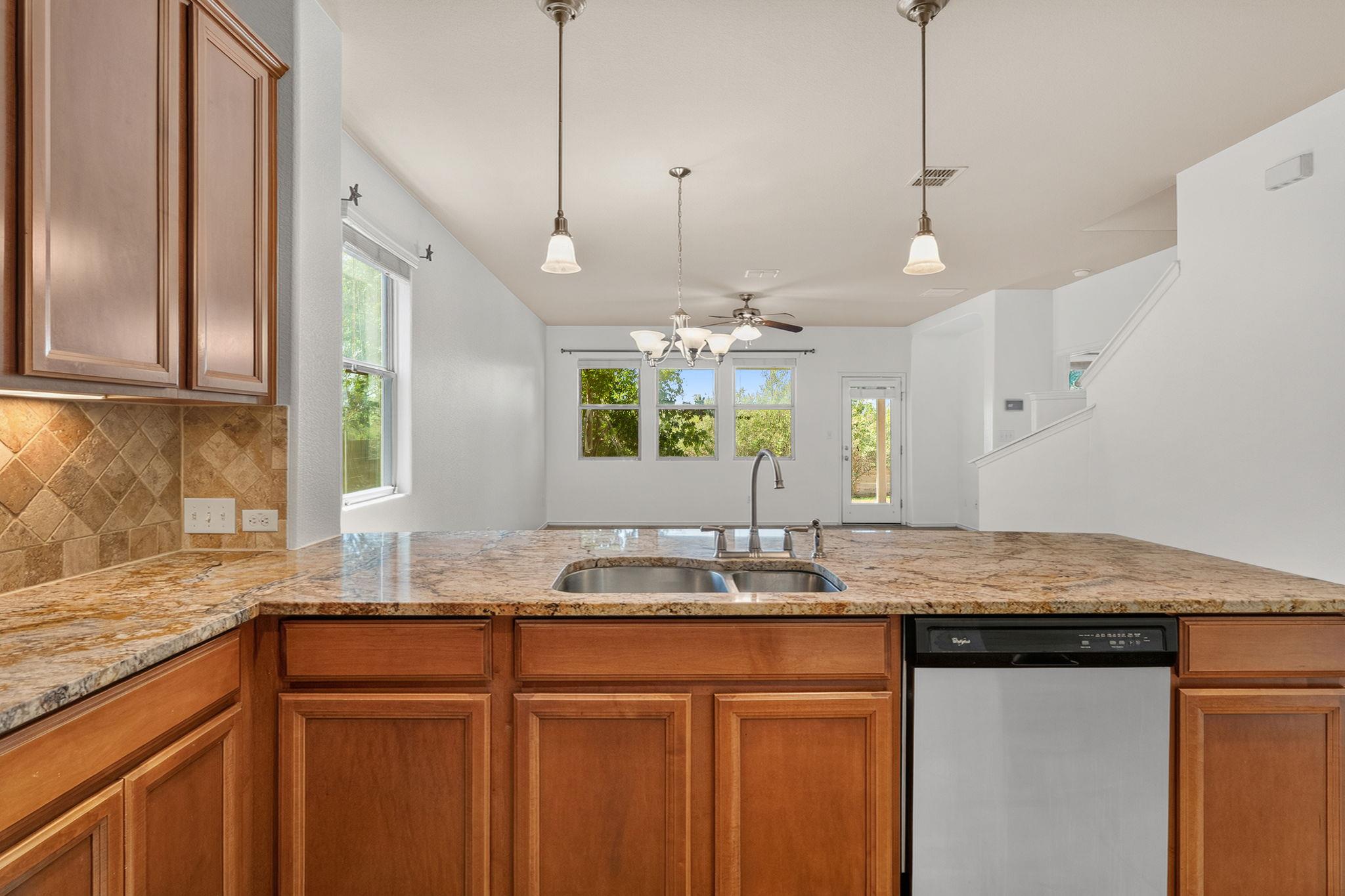 2627 Garlic Creek Dr Property Photo 6