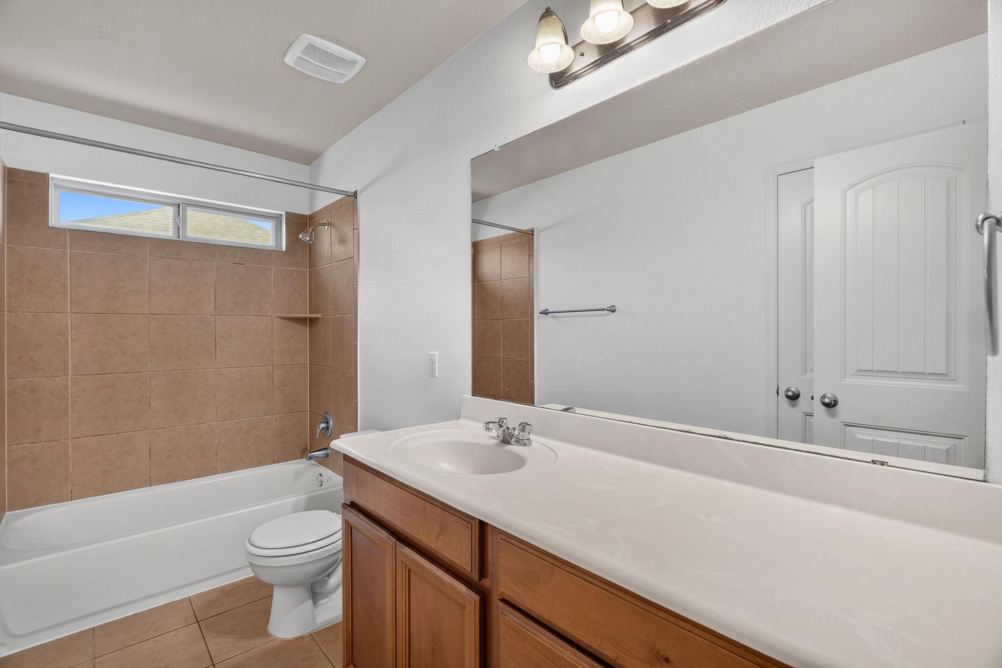 2627 Garlic Creek Dr Property Photo 25