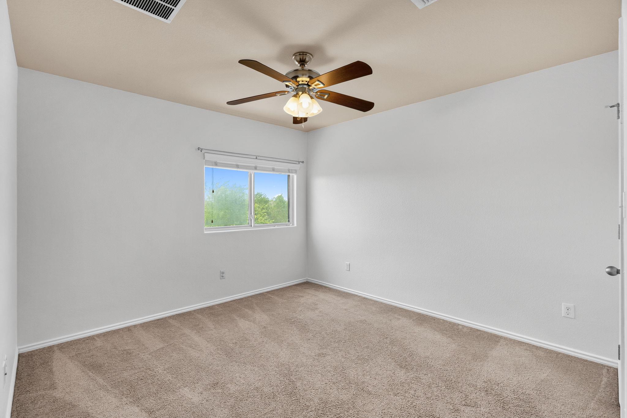 2627 Garlic Creek Dr Property Photo 26