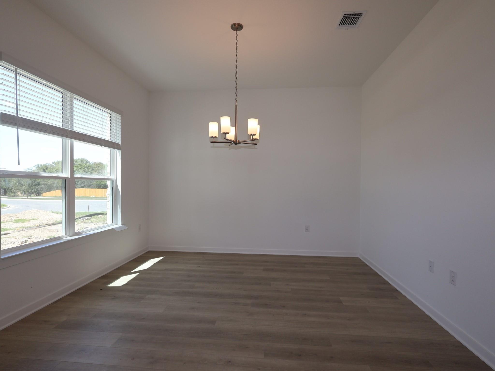 261 Callahan Loop Property Photo 13