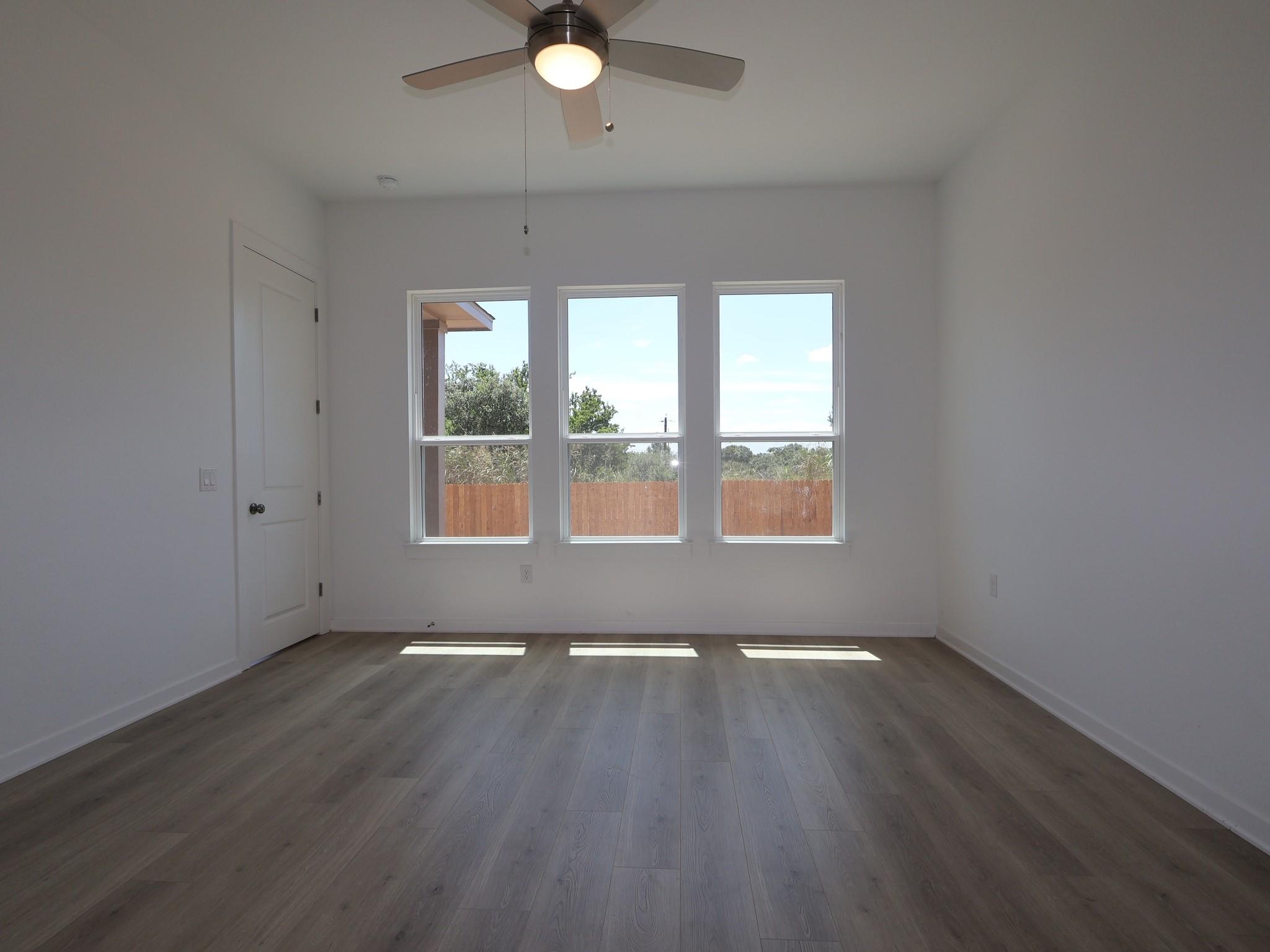 261 Callahan Loop Property Photo 15