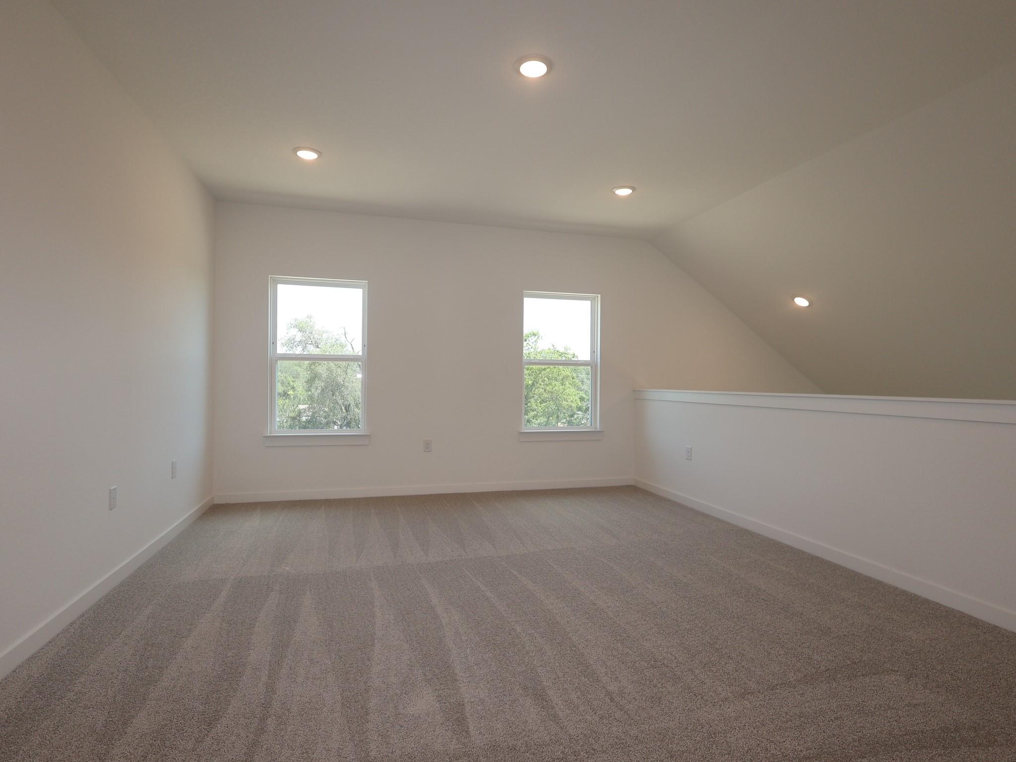 261 Callahan Loop Property Photo 19