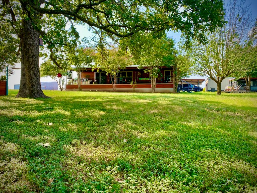6515 County Road 330 Property Photo