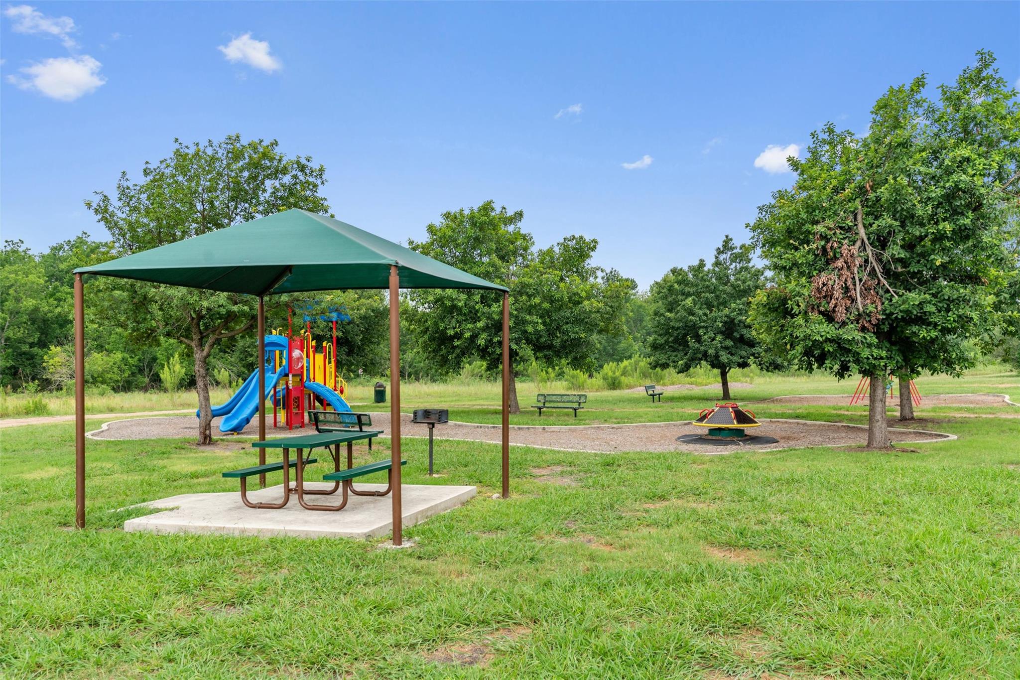 324 Almquist St Property Photo 34