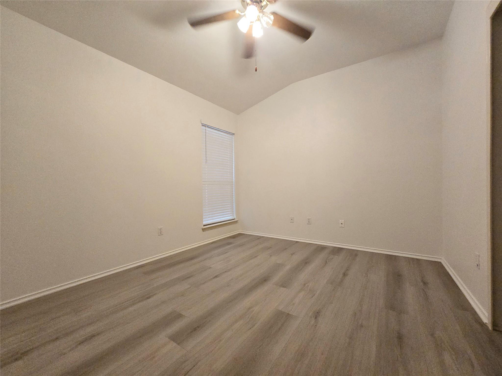 1128 Brashear Ln Property Photo 15