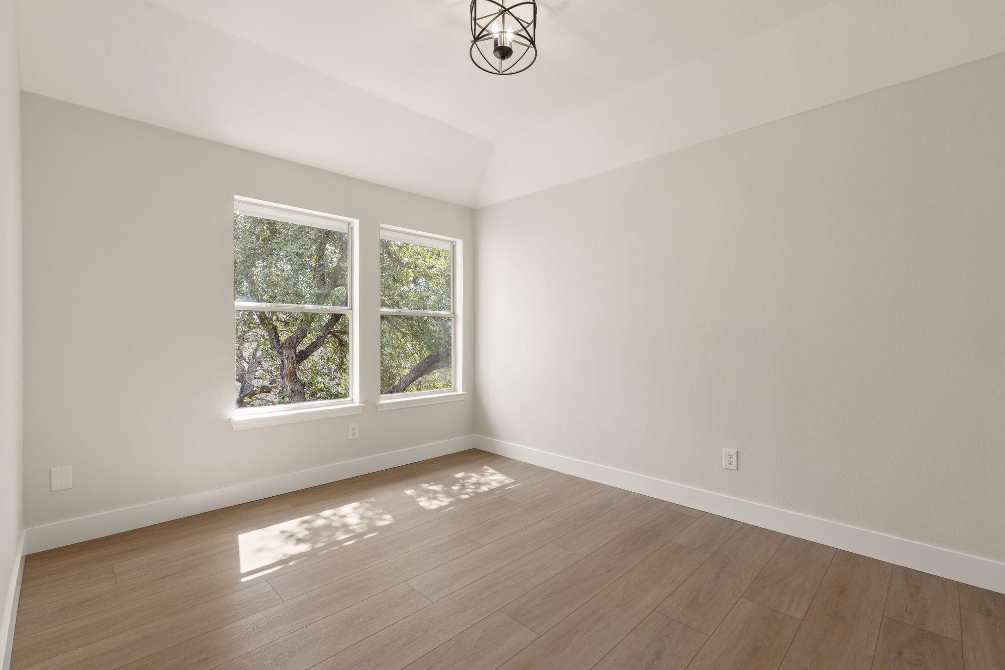12927 Brigham Dr Property Photo 23