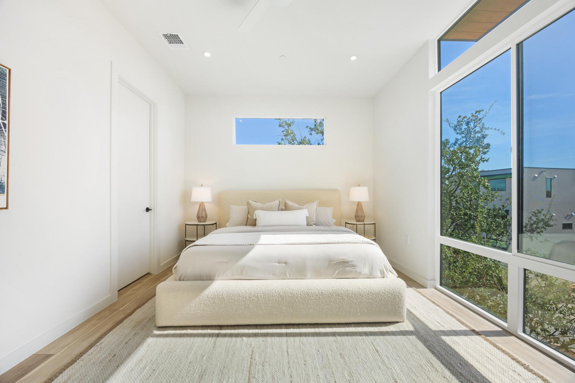 10815 Hermosillo Dr Property Photo 1