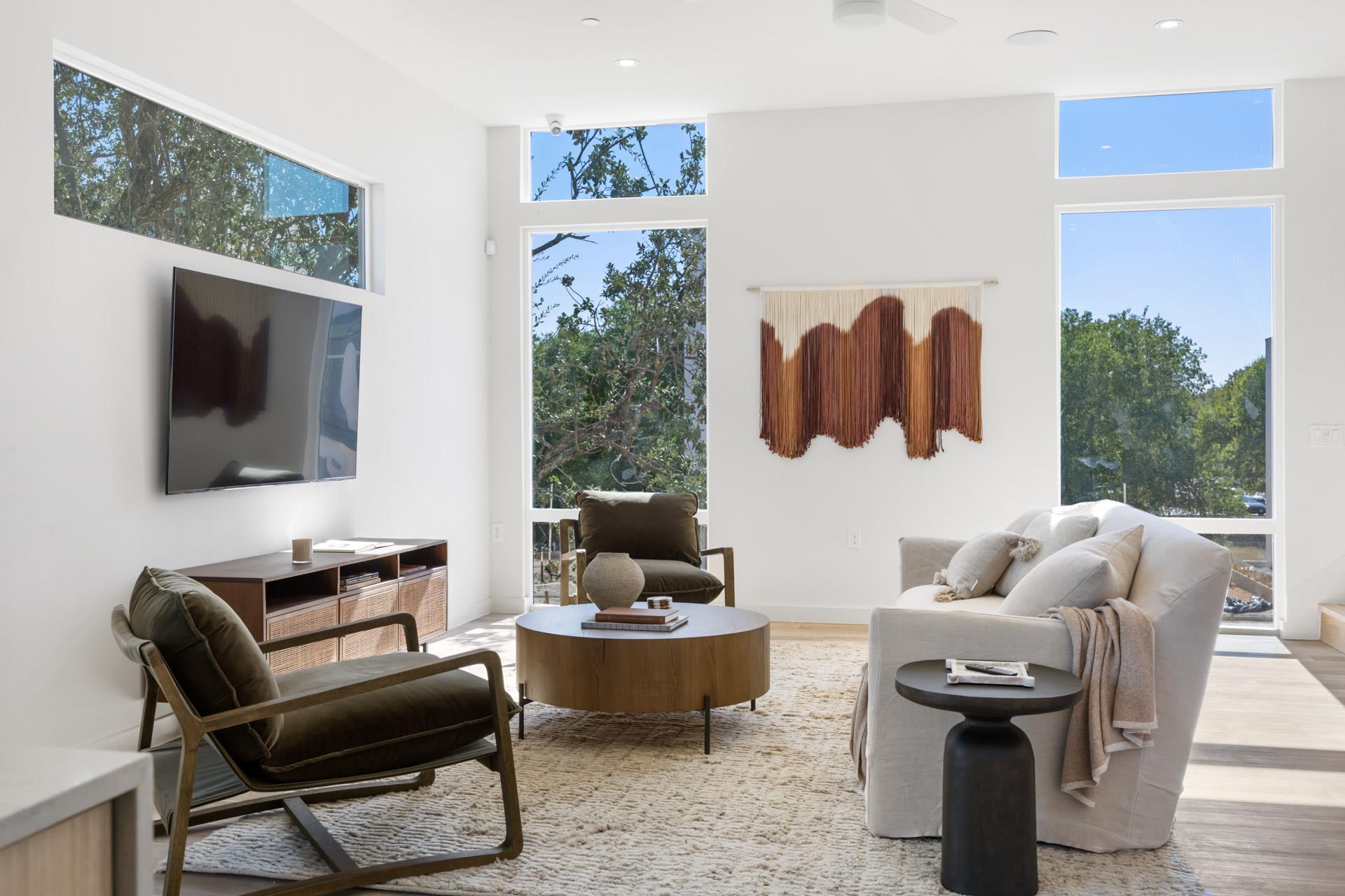 10815 Hermosillo Dr Property Photo 8