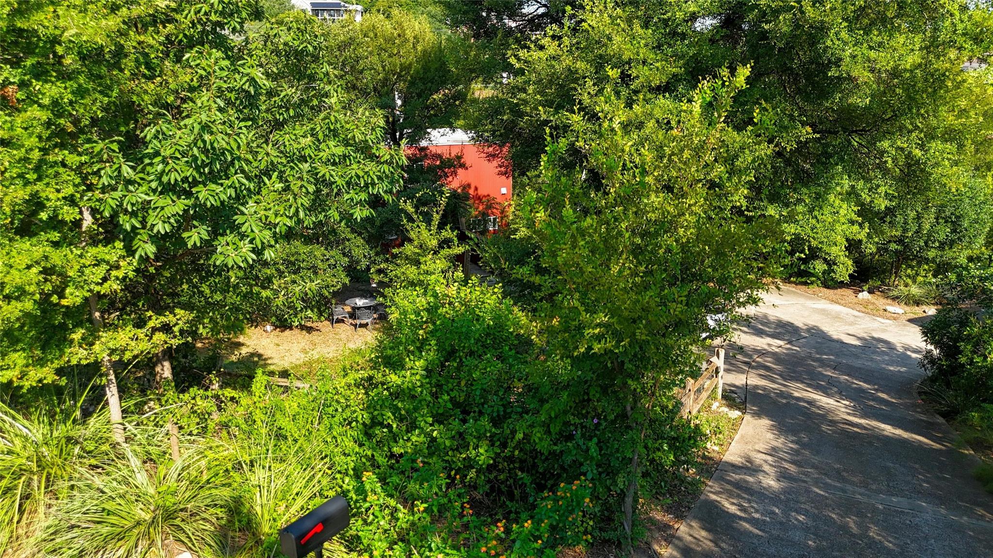 20 N Peak Rd Property Photo 7