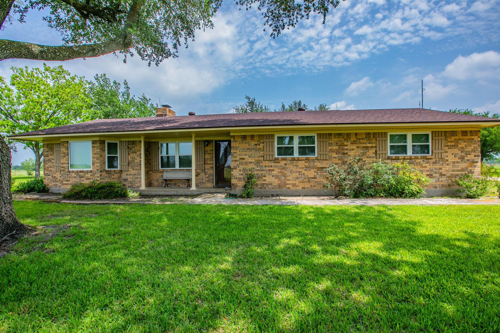 3053 Hobby Creek Rd Property Photo 2