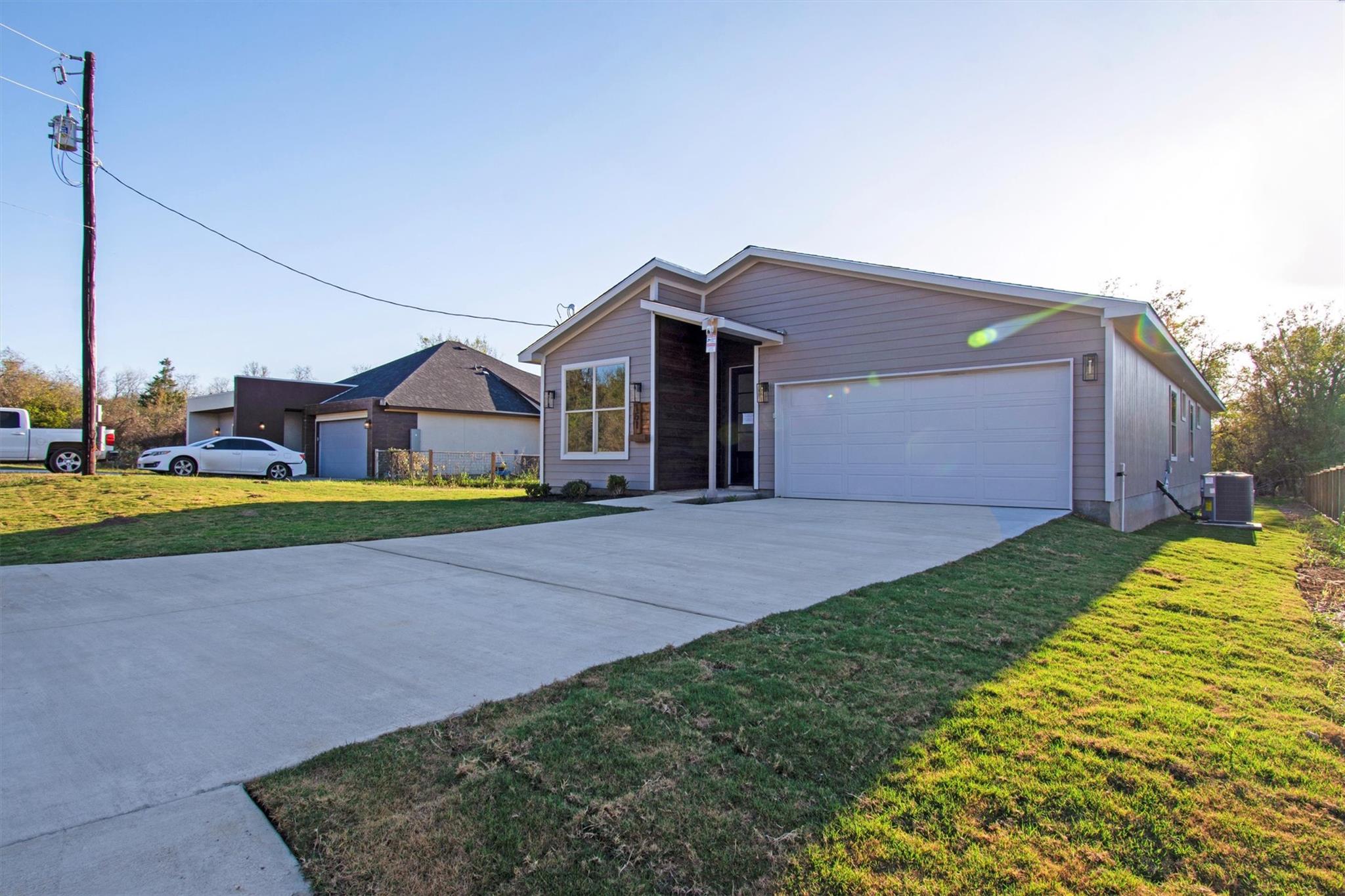 151 Kawainui Ln Property Photo 4