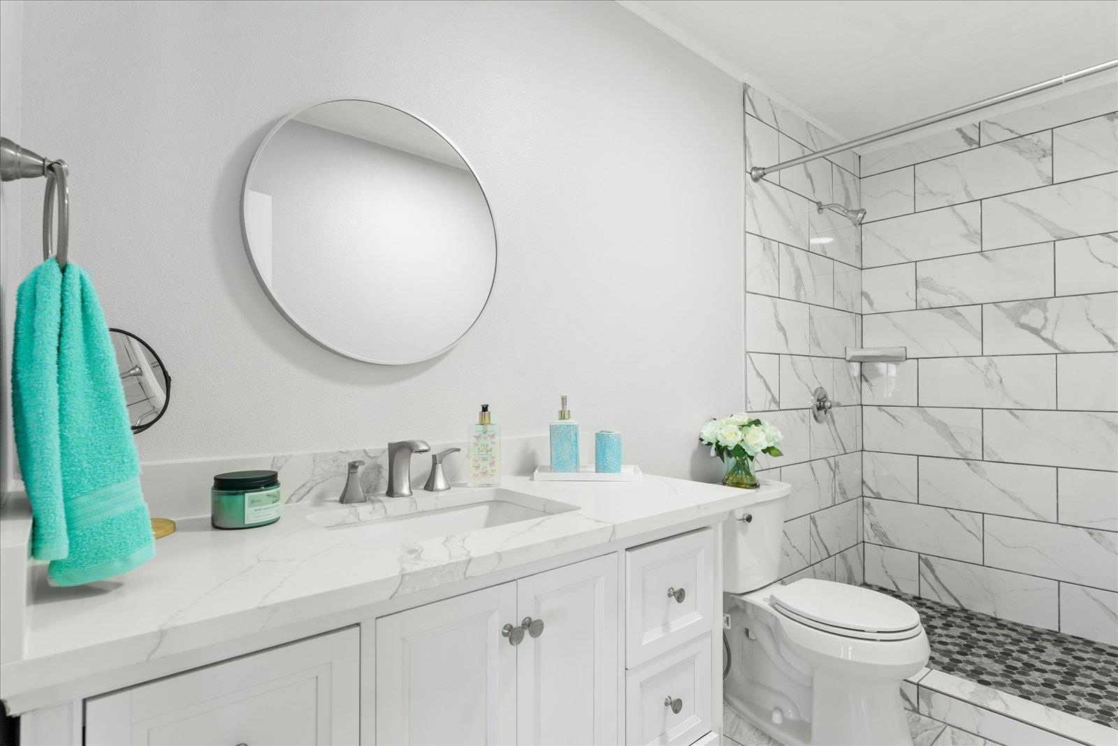 115 N Byers St Property Photo 31