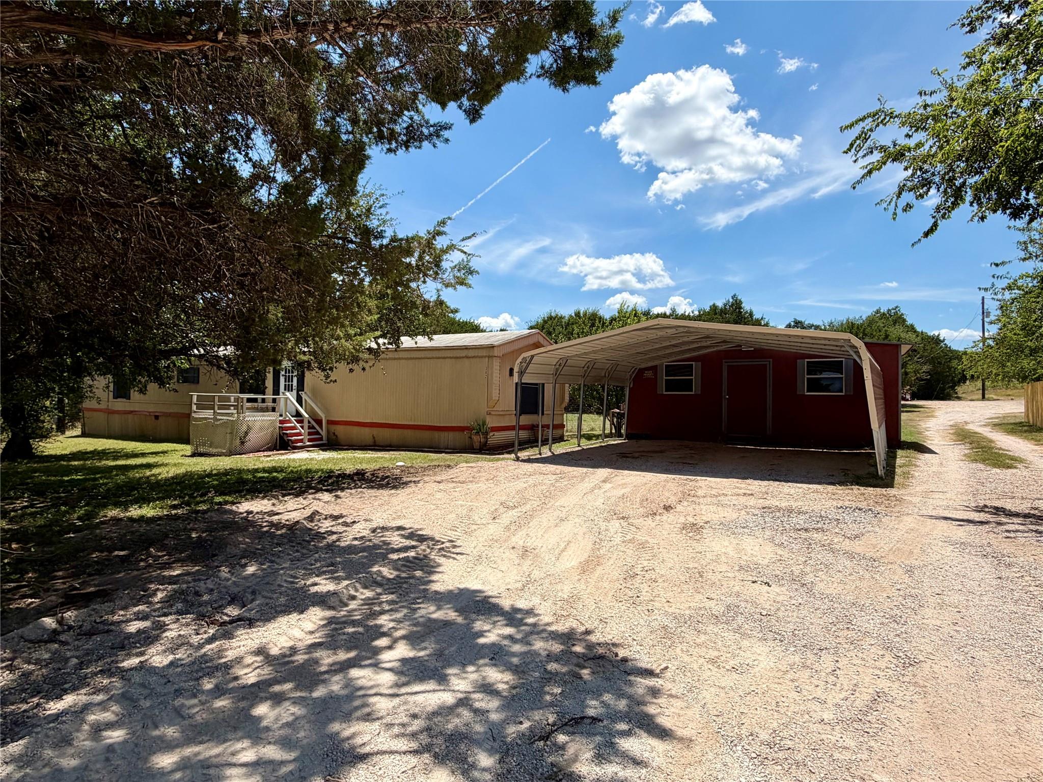 382 County Road 4450 None Property Photo 1