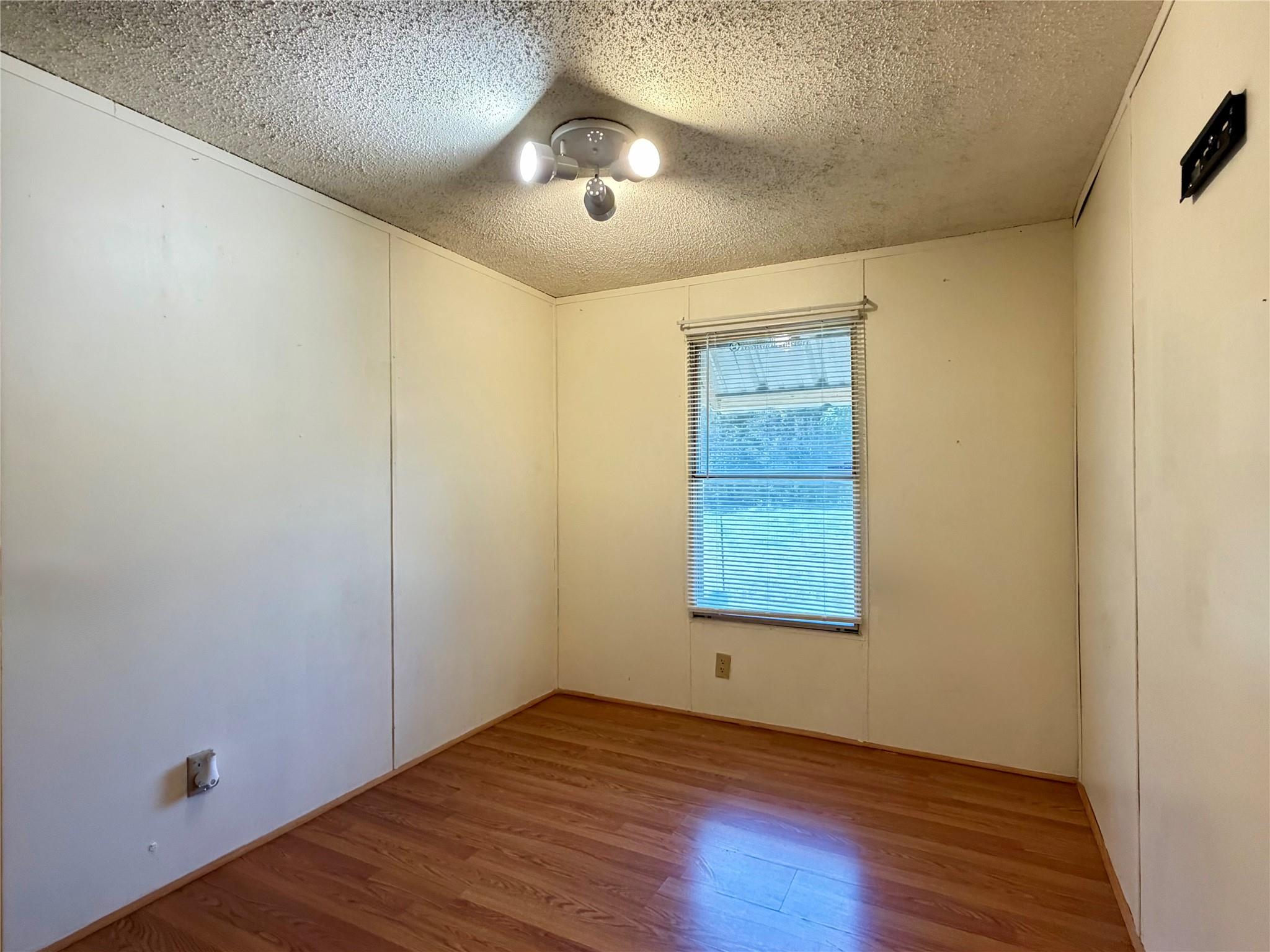 382 County Road 4450 None Property Photo 7