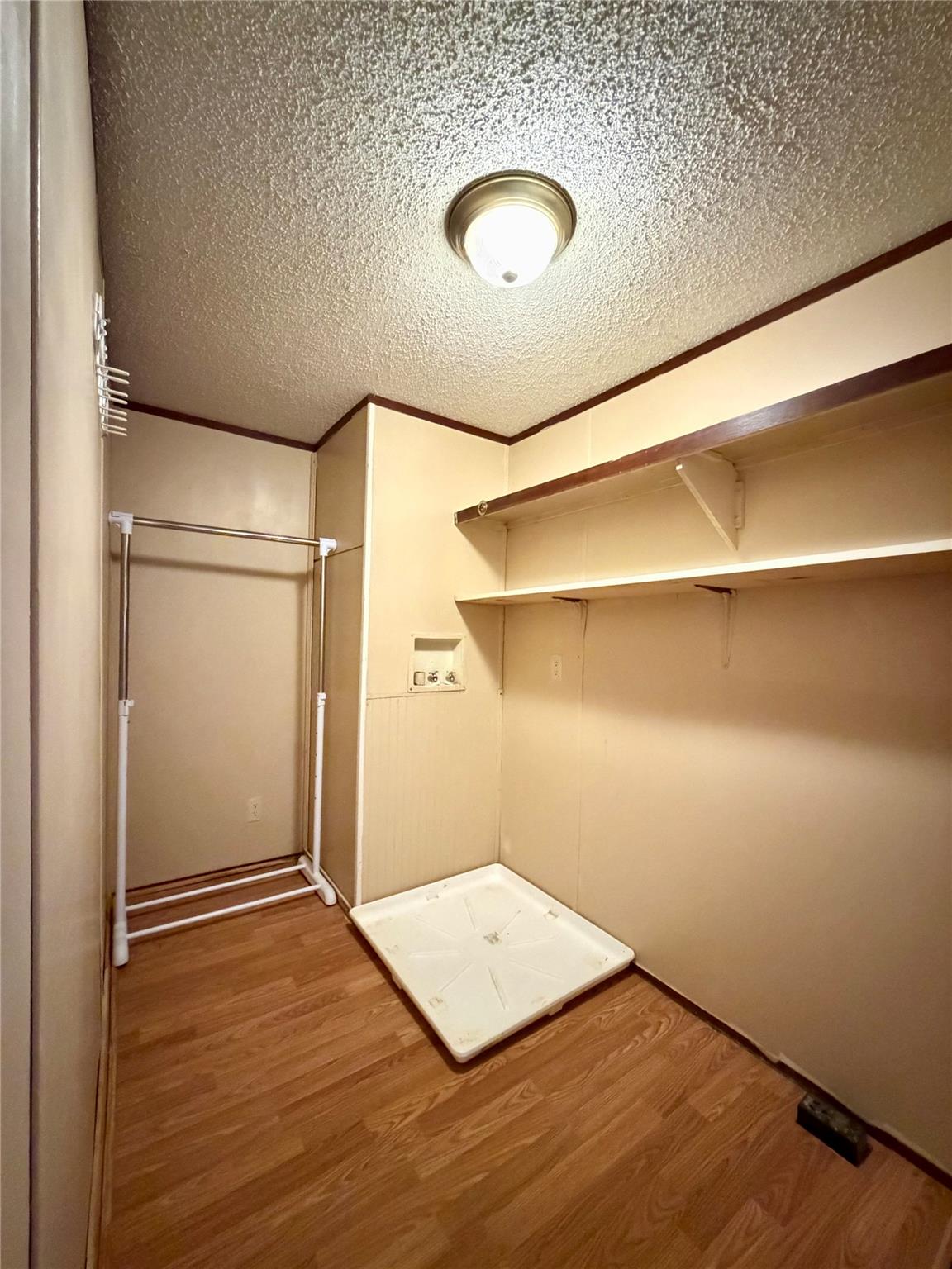 382 County Road 4450 None Property Photo 11